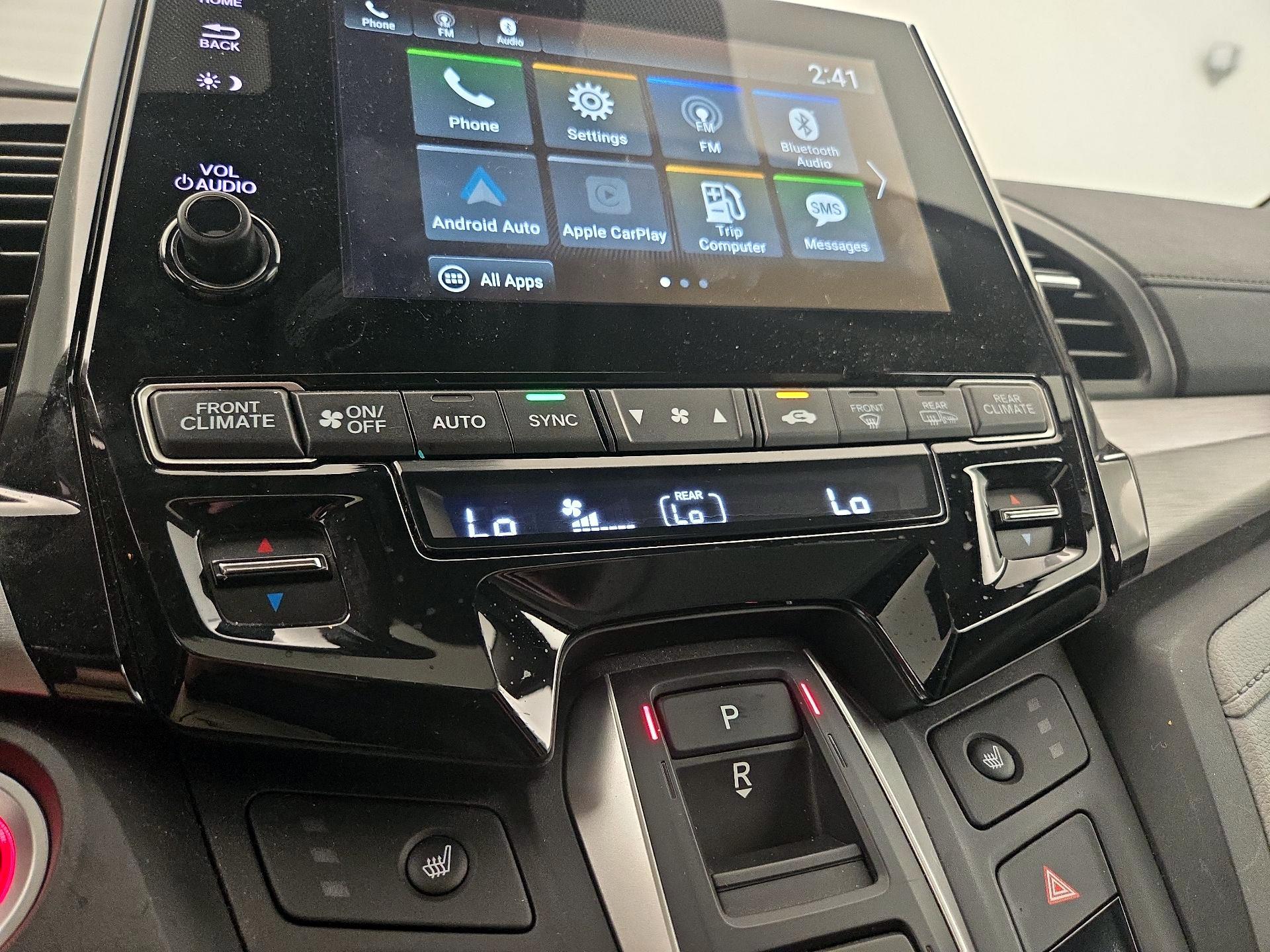 Thumbnail: 2023 Honda Odyssey - 16