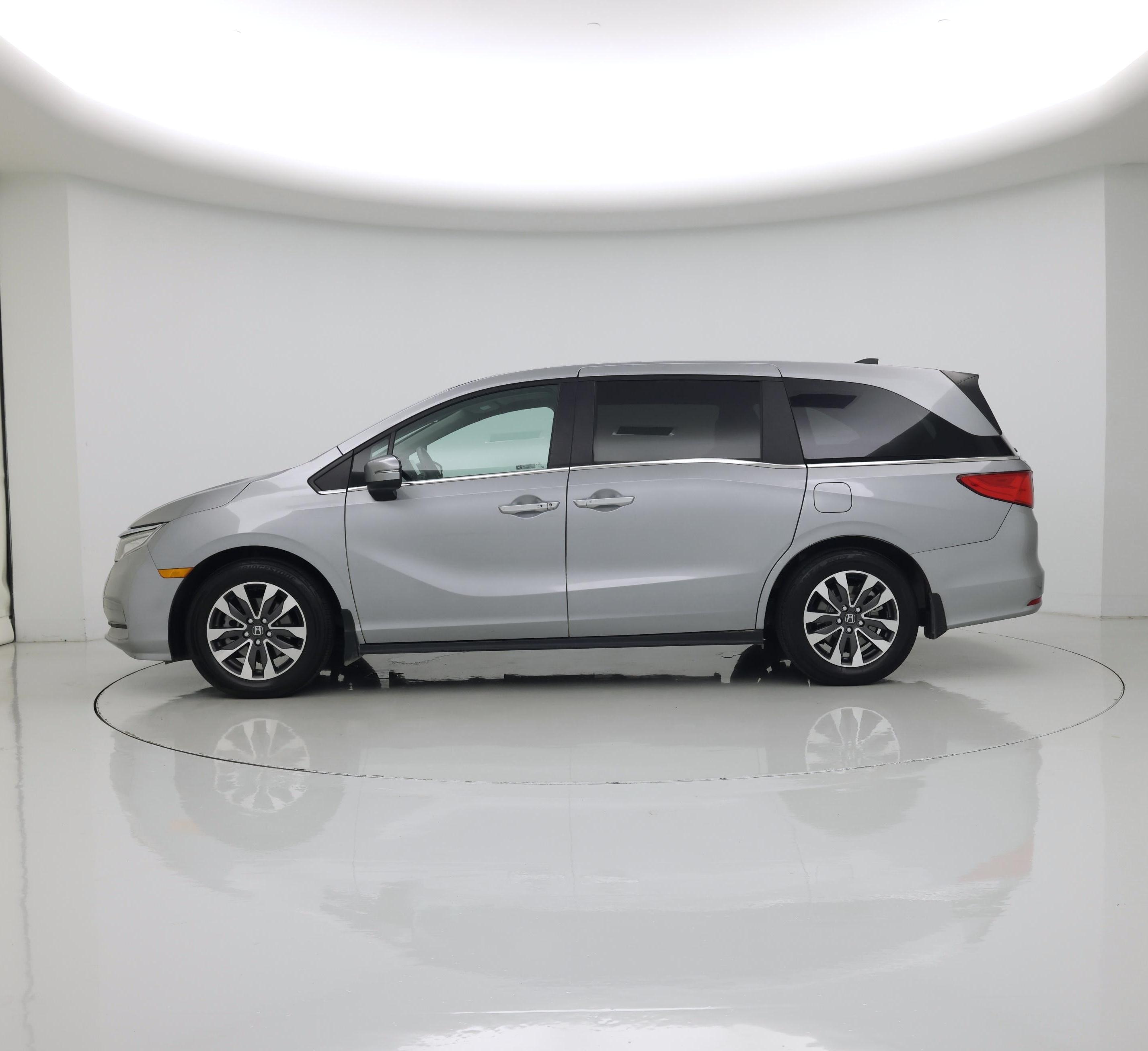 Thumbnail: 2023 Honda Odyssey - 3