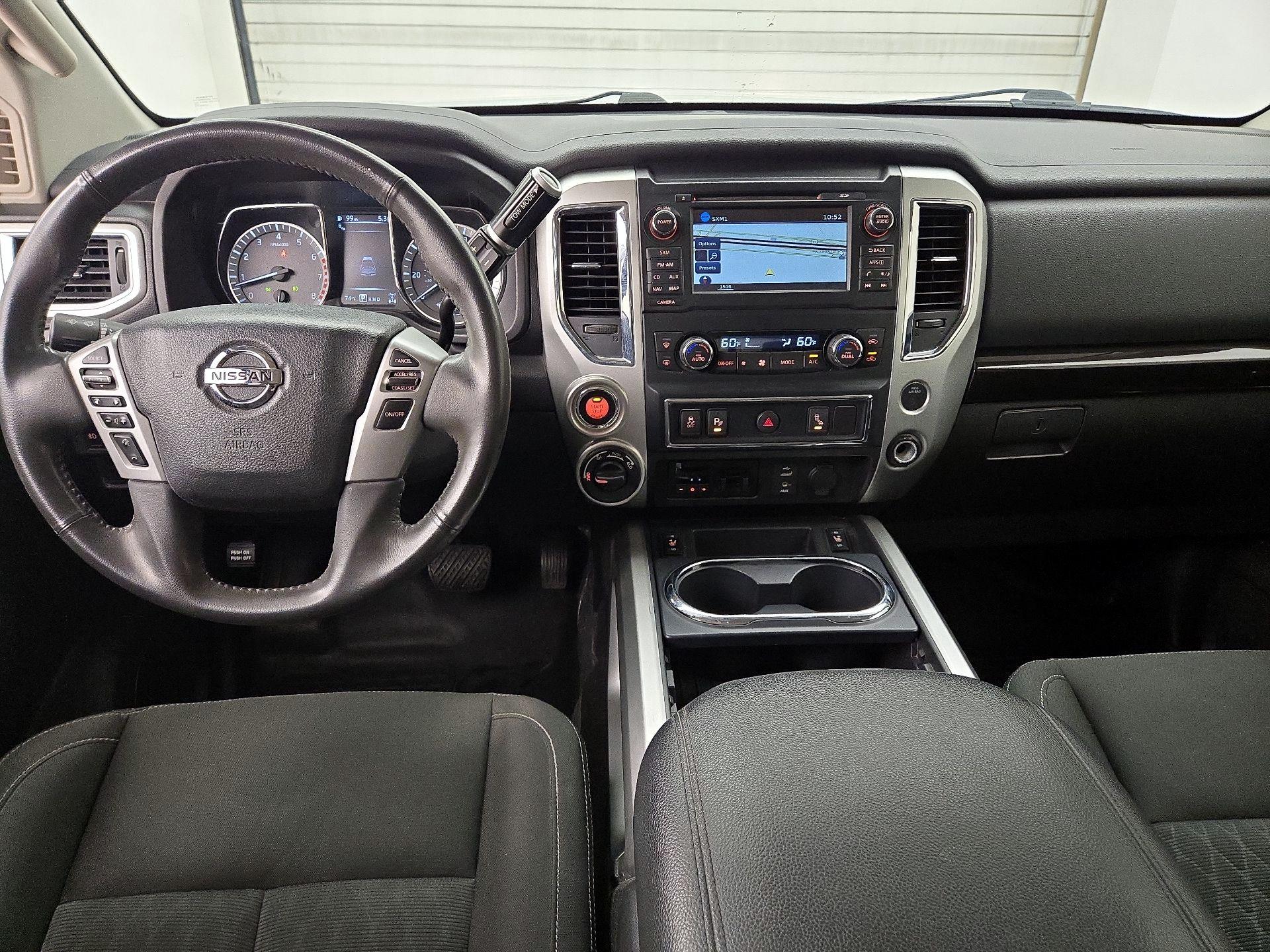 Thumbnail: 2017 Nissan Titan - 9