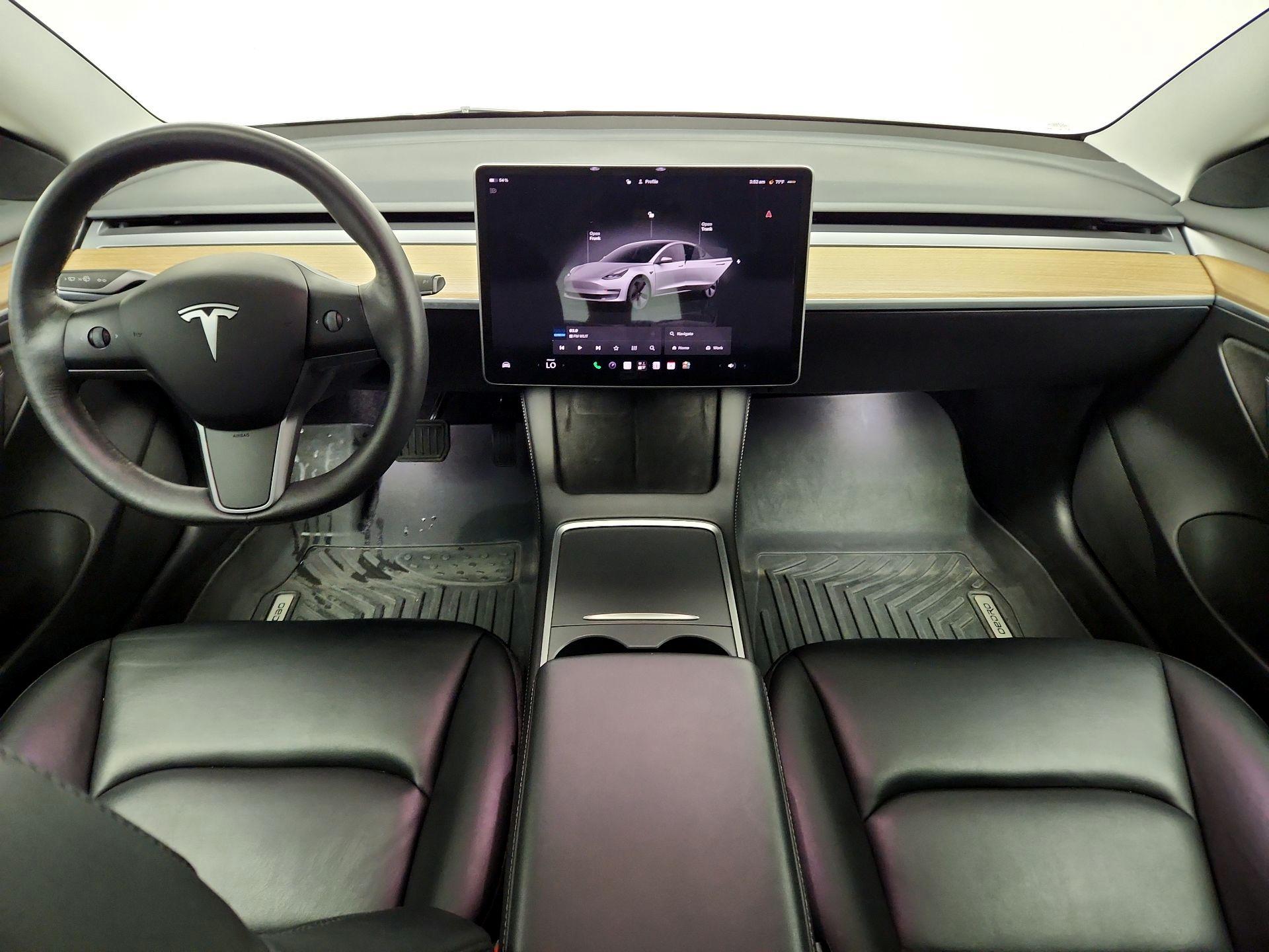 Thumbnail: 2022 Tesla Model 3 - 9