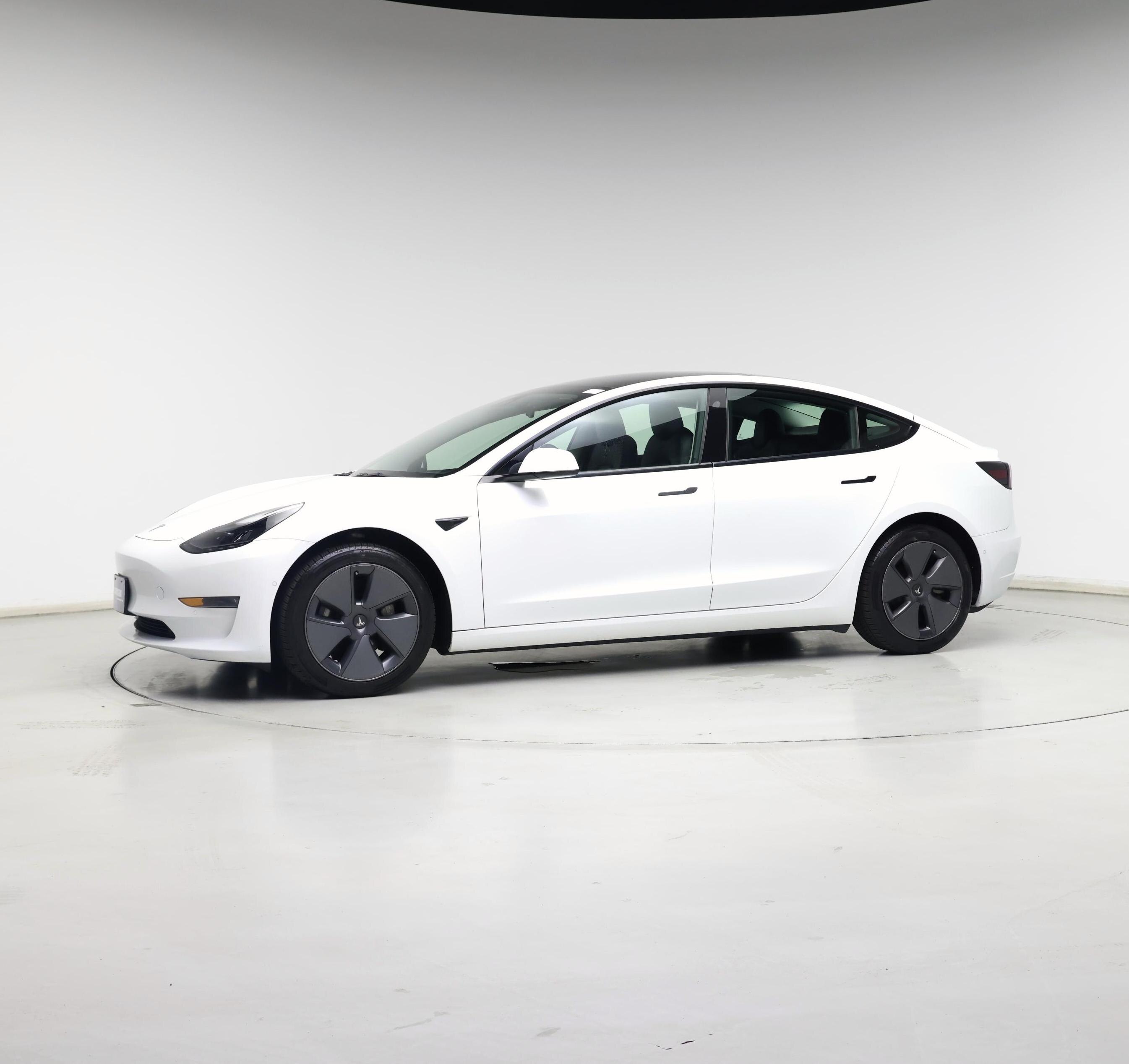 Thumbnail: 2022 Tesla Model 3 - 3