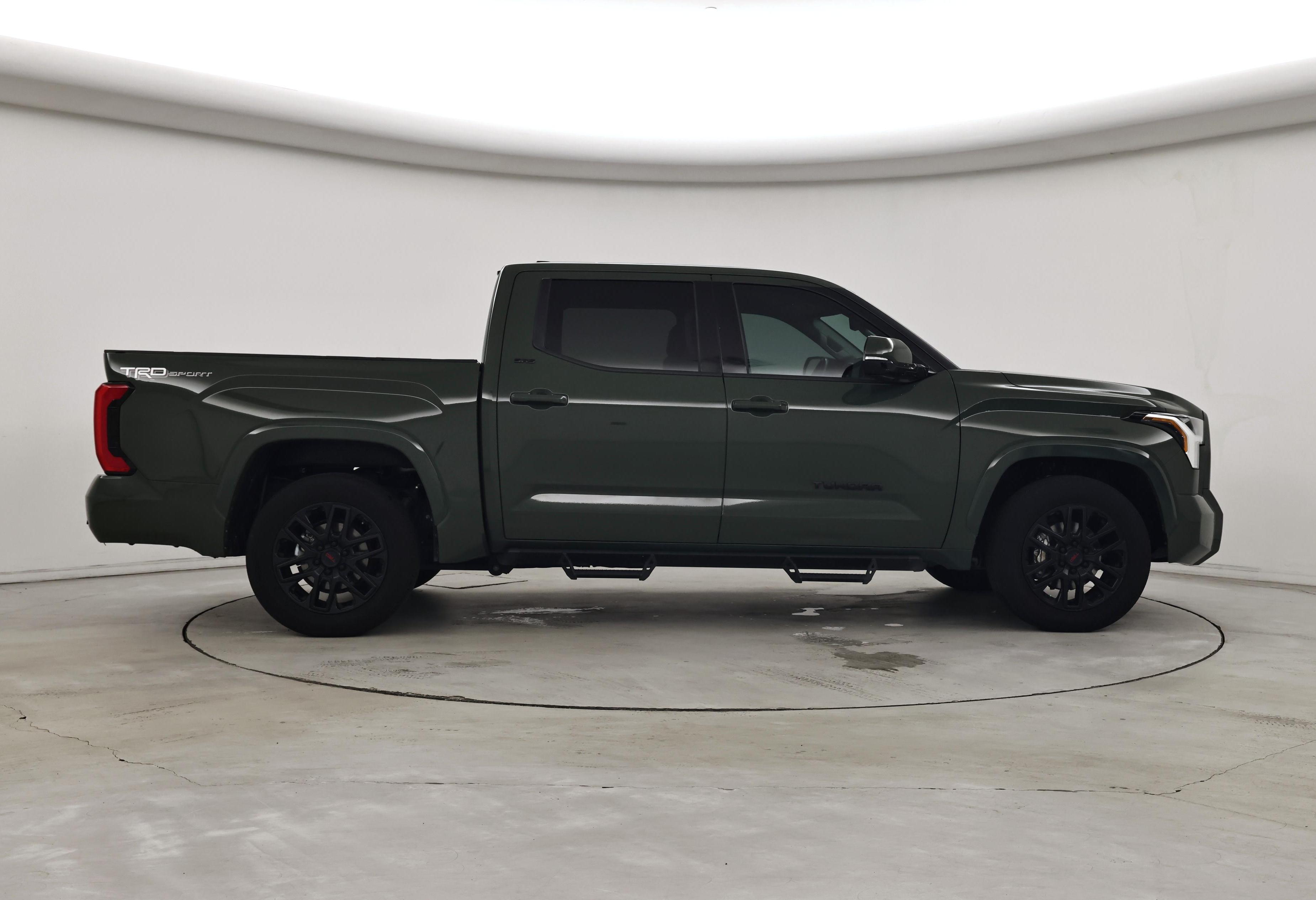 Thumbnail: 2022 Toyota Tundra - 7