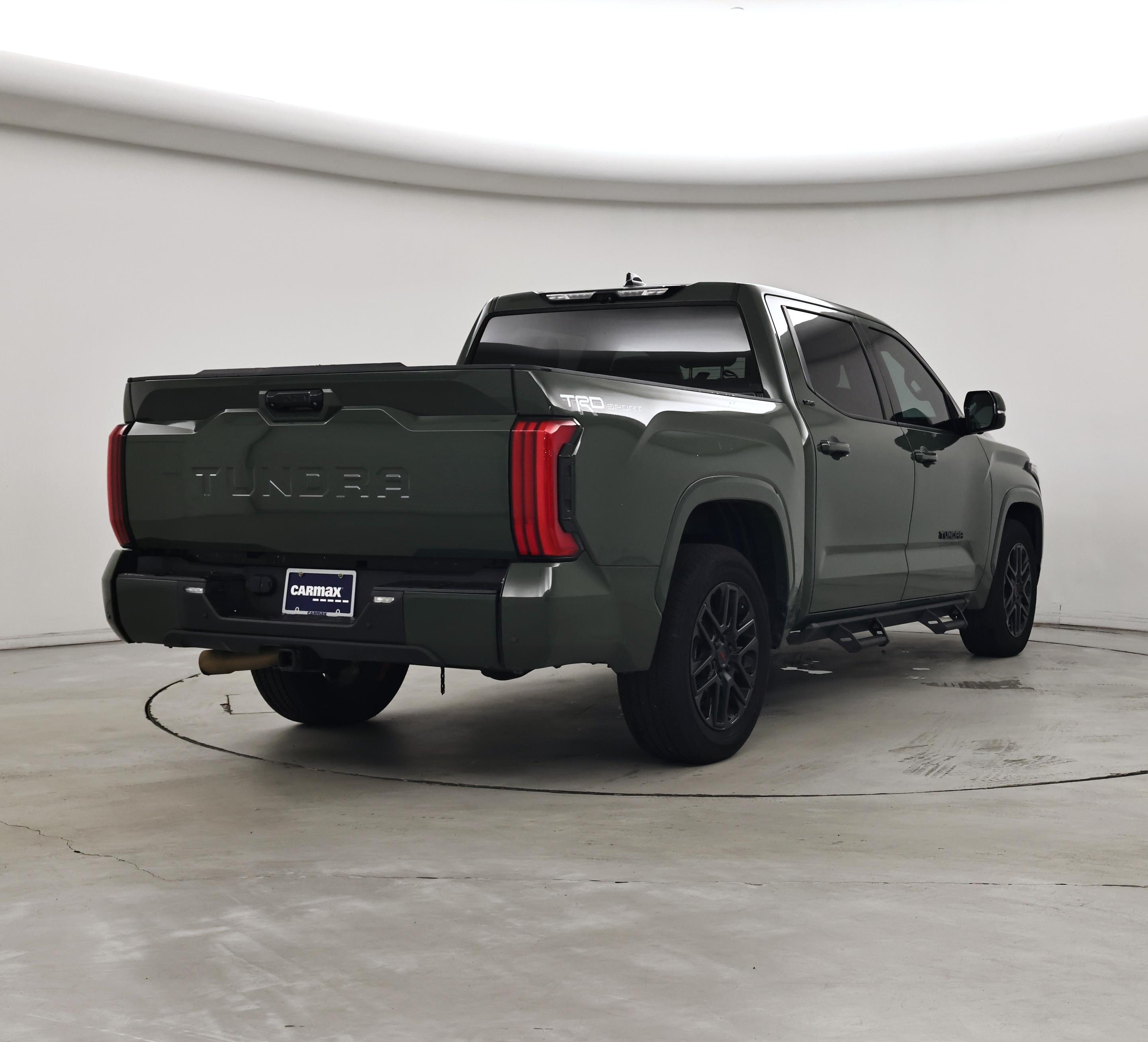 Thumbnail: 2022 Toyota Tundra - 8