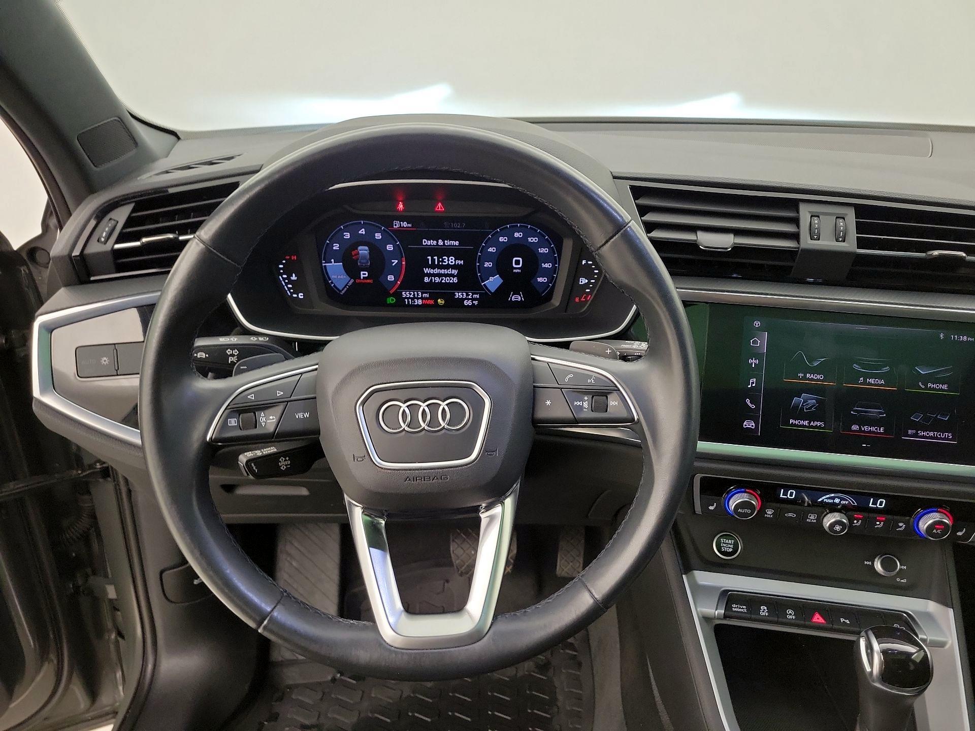 Thumbnail: 2021 Audi Q3 - 10