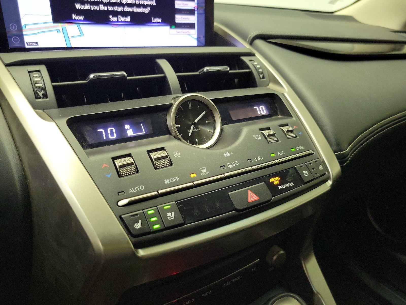 2019 Lexus NX 300 - Photo 18