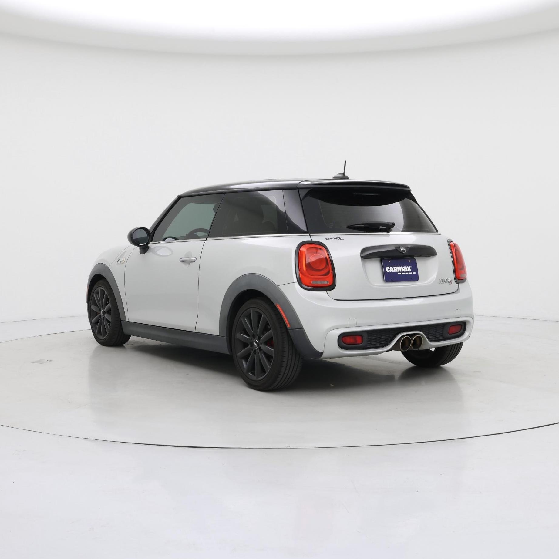 Thumbnail: 2016 MINI Cooper Hardtop - 2