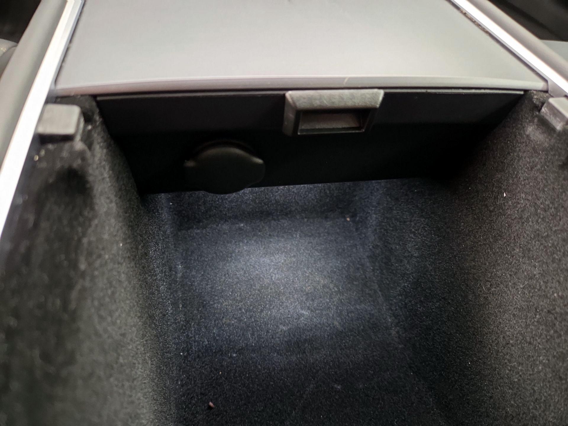 Thumbnail: 2023 Tesla Model 3 - 18