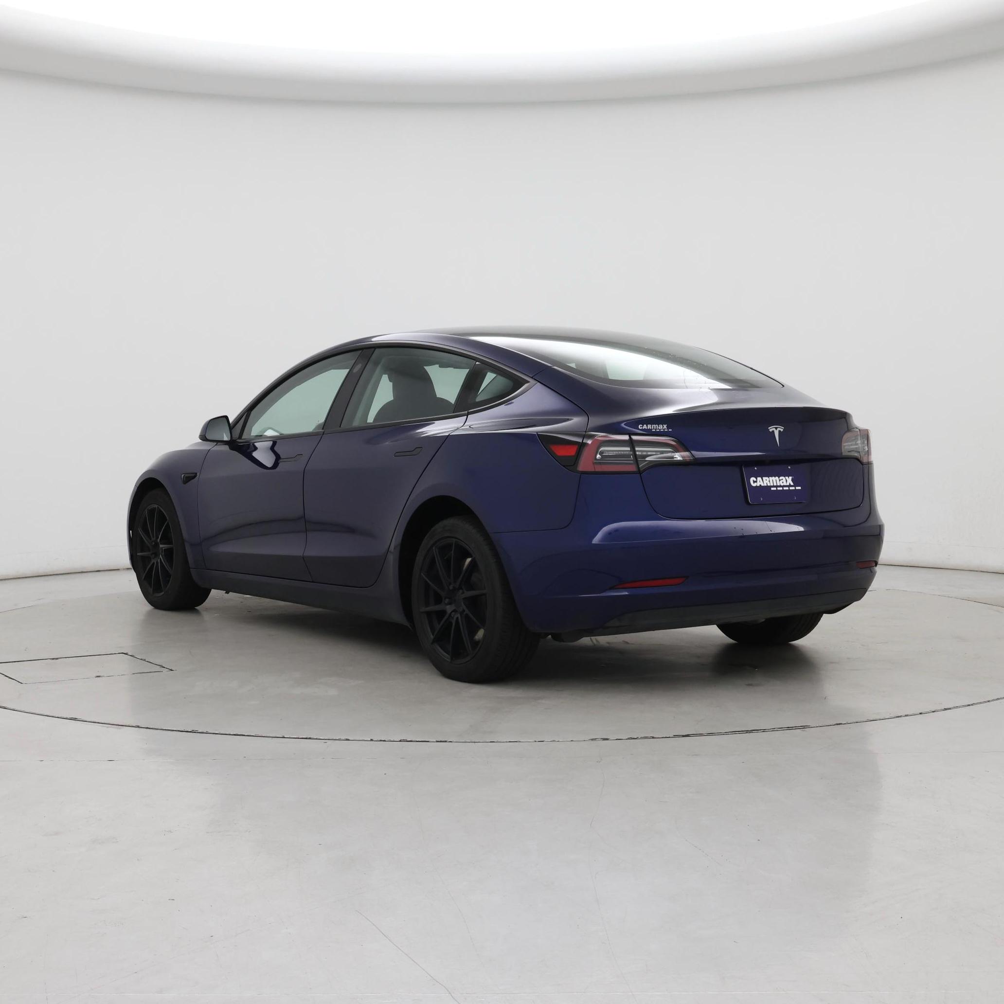 Thumbnail: 2023 Tesla Model 3 - 2