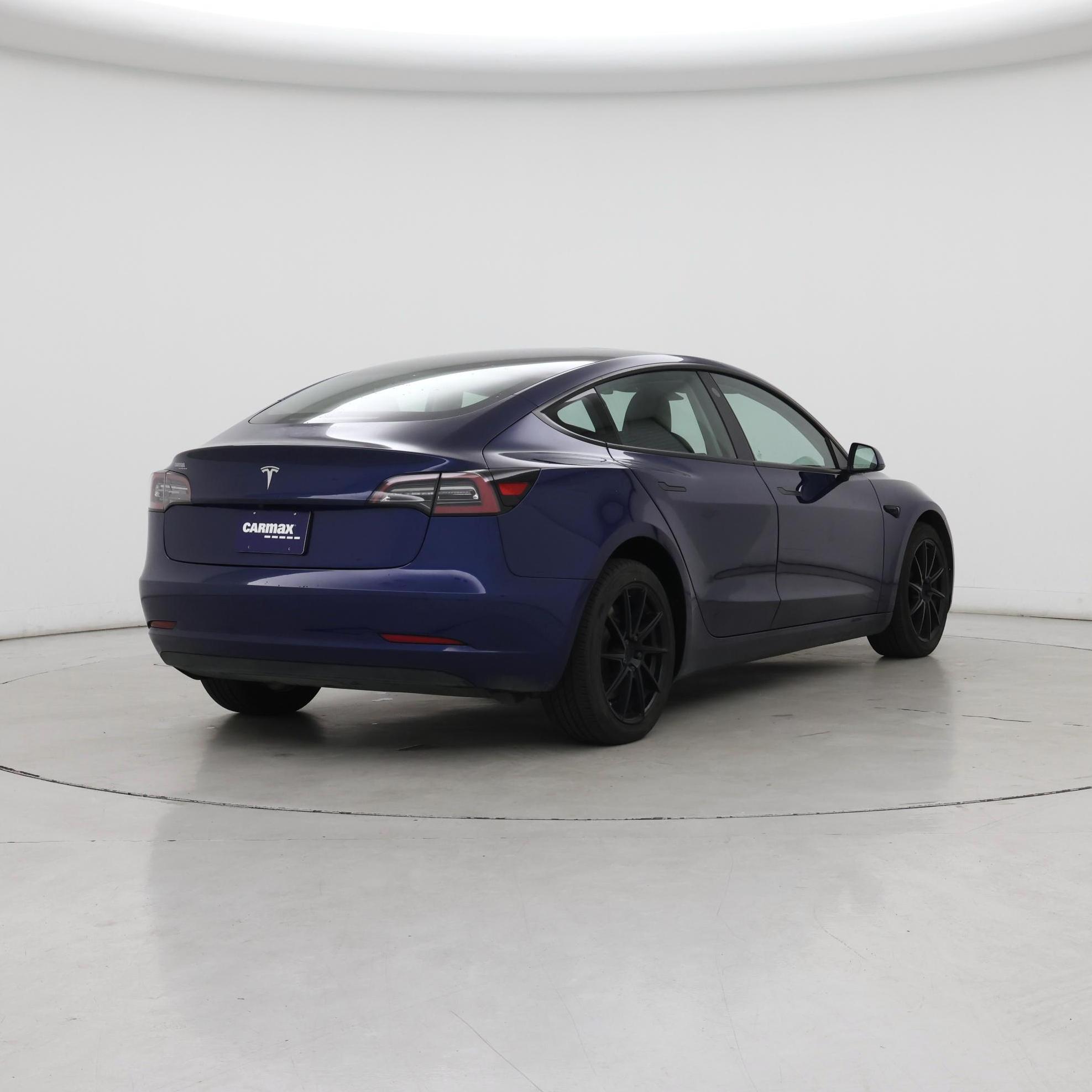 Thumbnail: 2023 Tesla Model 3 - 8