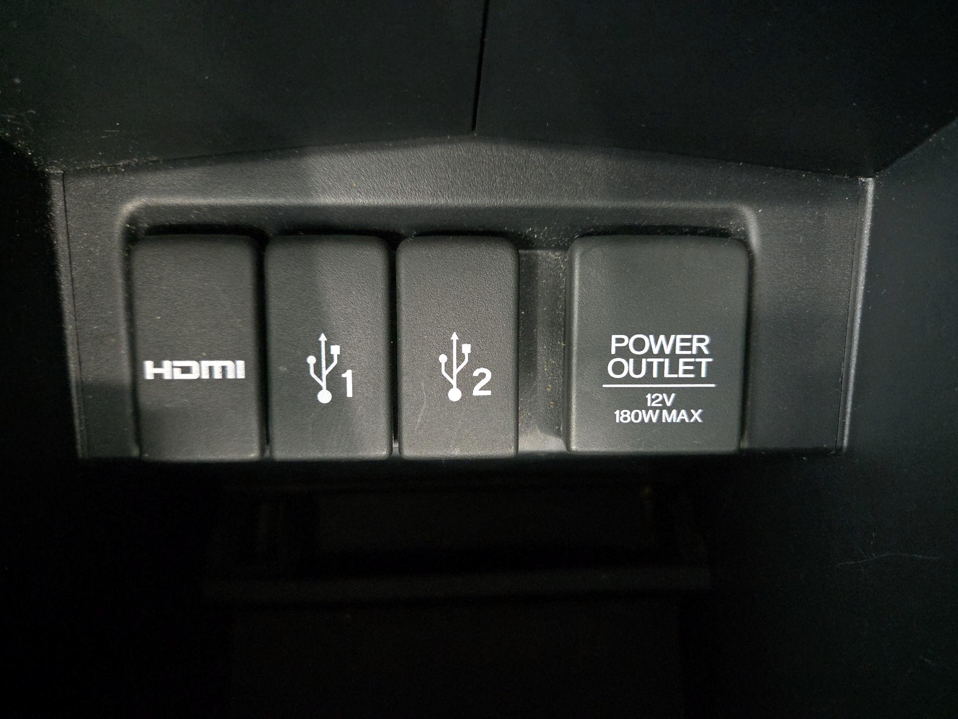 Thumbnail: 2016 Honda CR-V - 18
