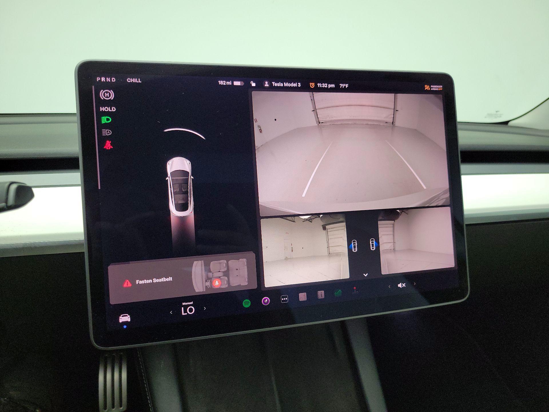Thumbnail: 2021 Tesla Model 3 - 14