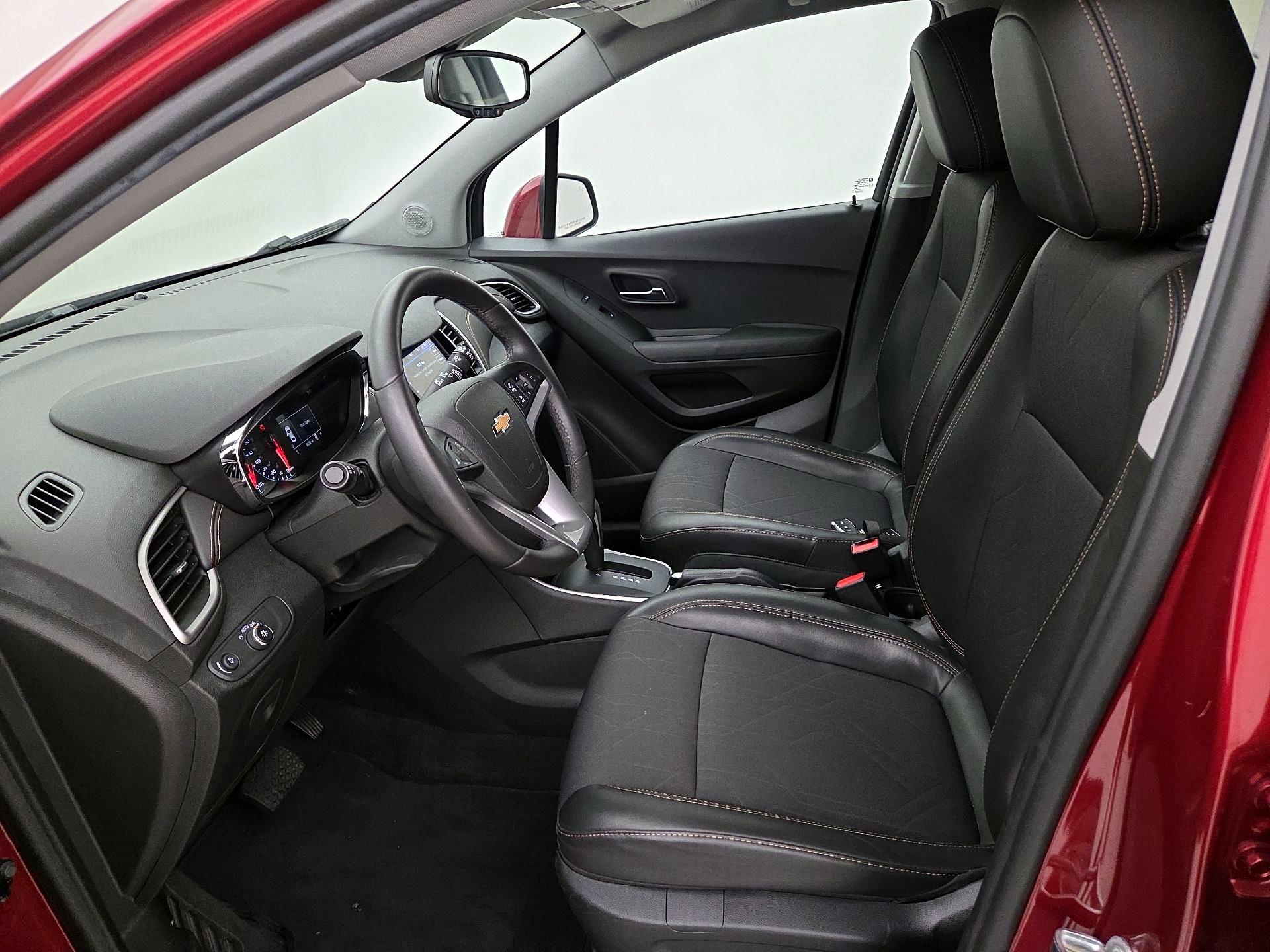 Thumbnail: 2018 Chevrolet Trax - 11