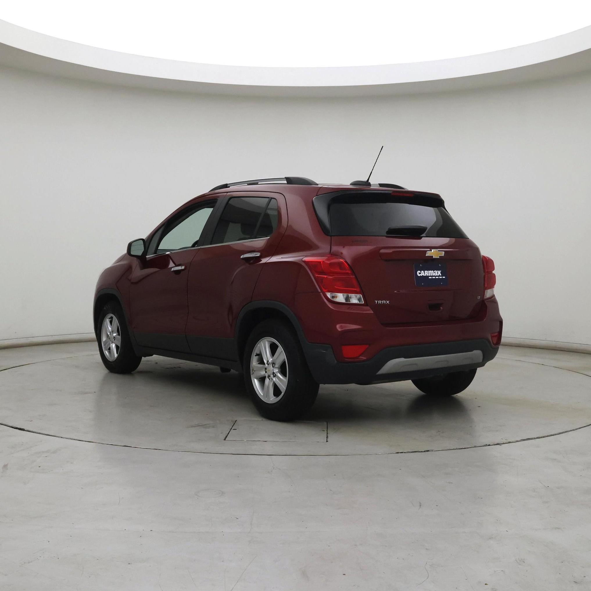 Thumbnail: 2018 Chevrolet Trax - 2