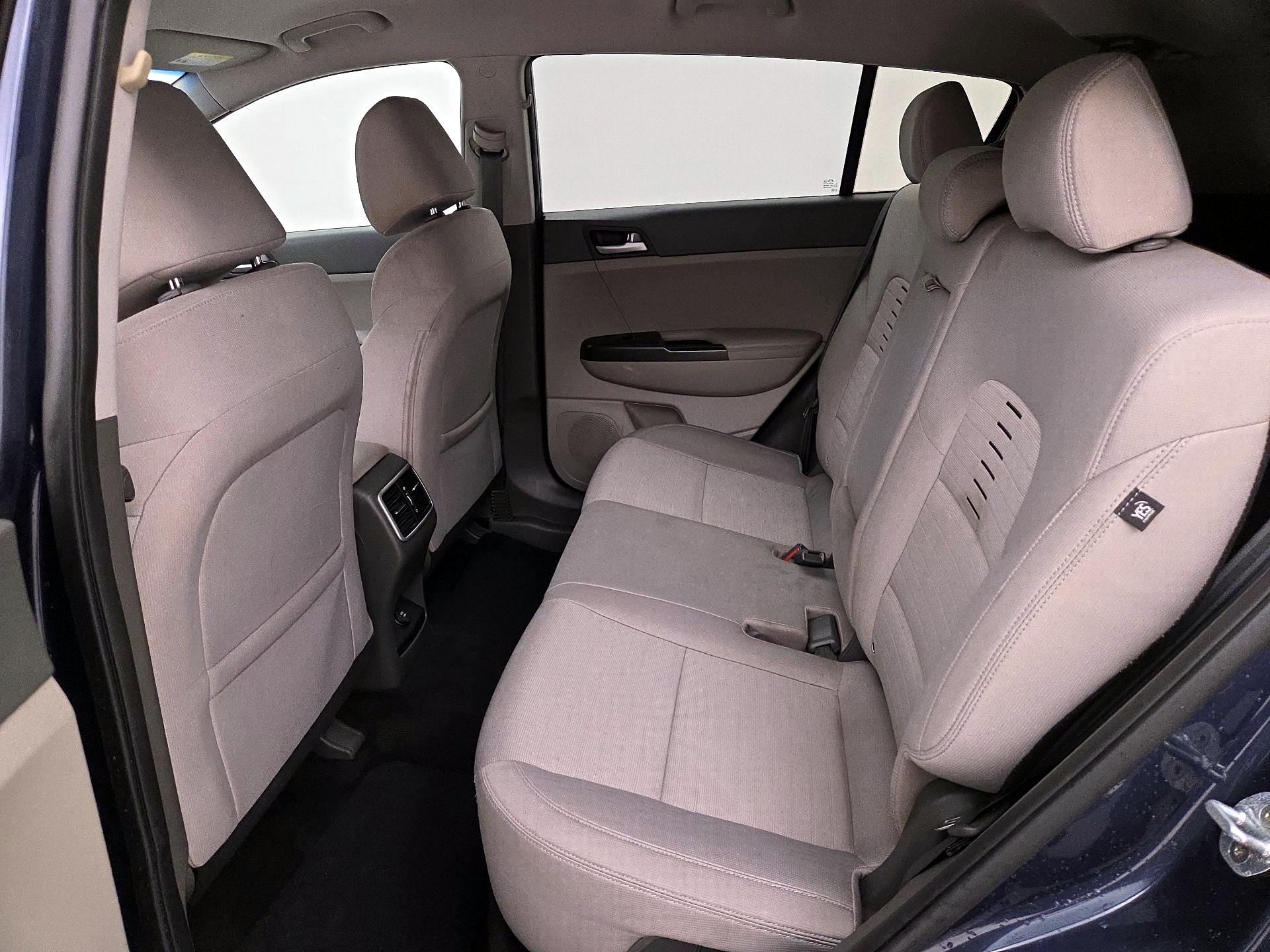 Thumbnail: 2017 Kia Sportage - 19