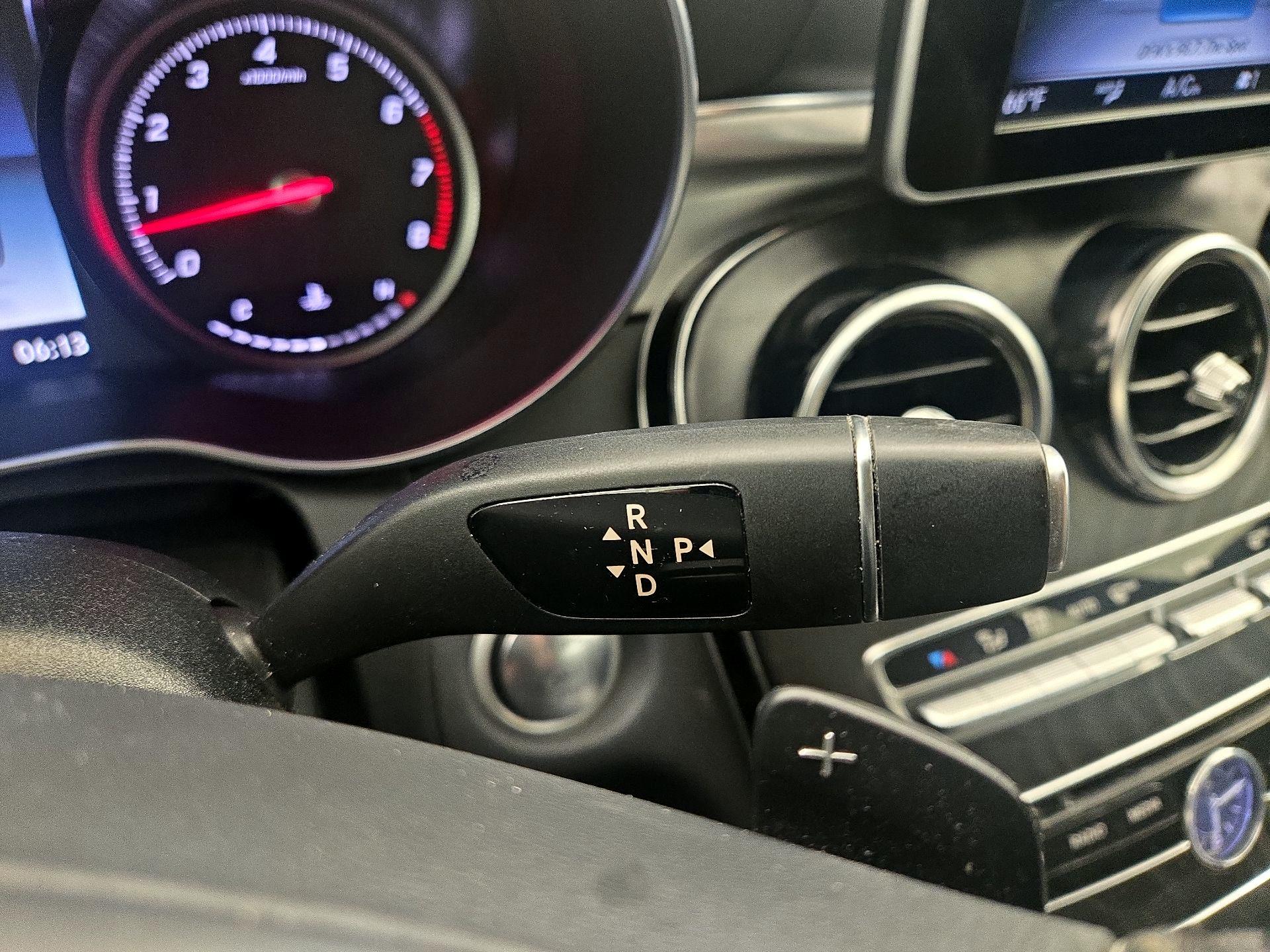 Thumbnail: 2018 Mercedes-Benz C-Class - 17