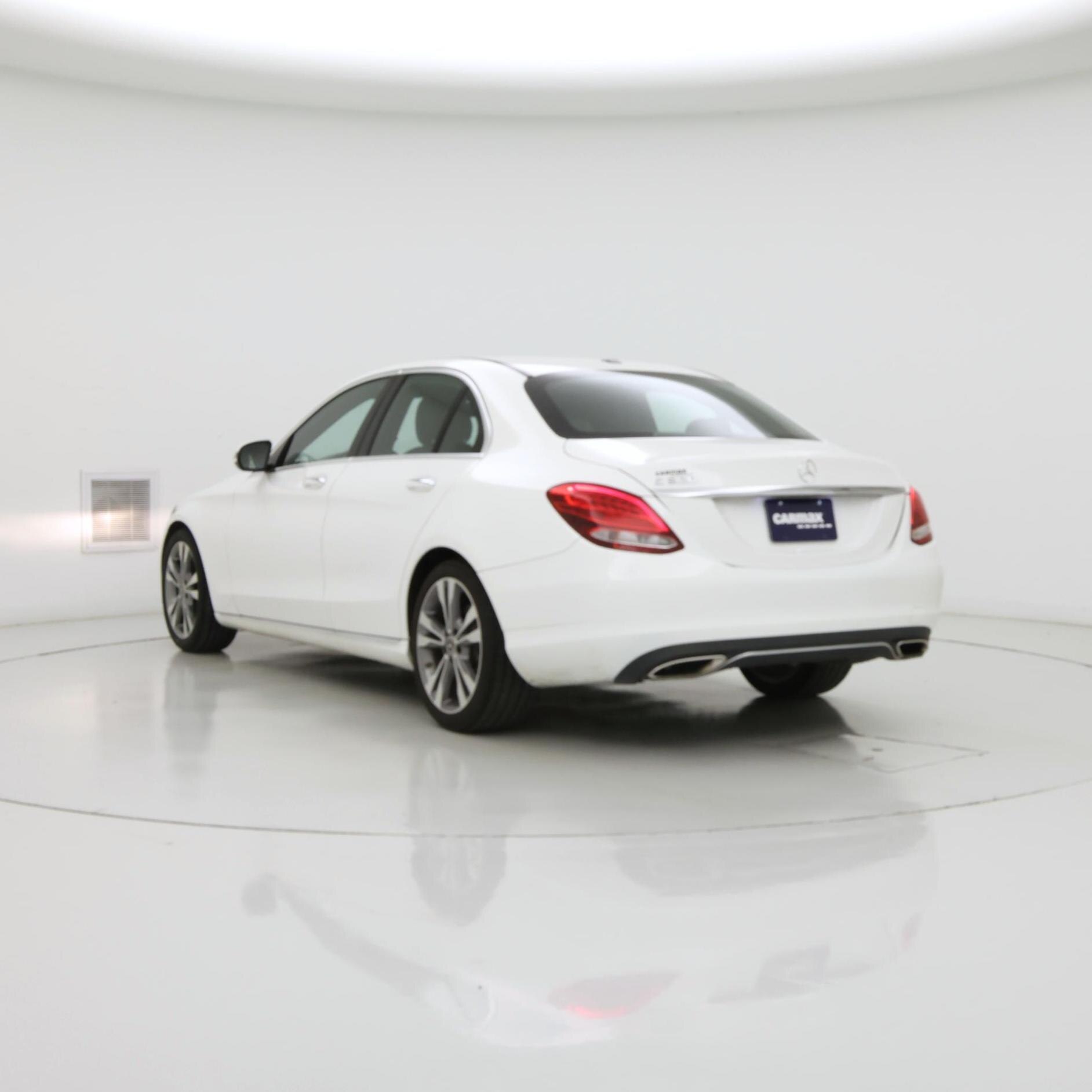 Thumbnail: 2018 Mercedes-Benz C-Class - 2