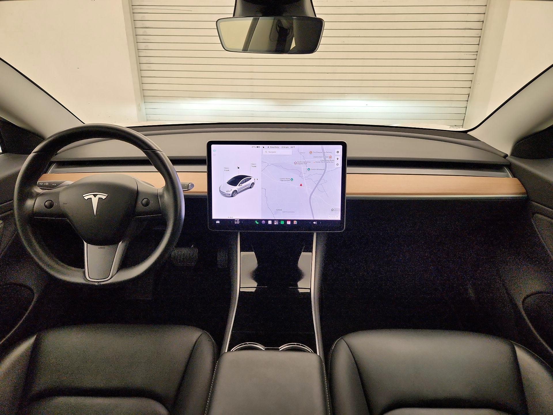 Thumbnail: 2019 Tesla Model 3 - 9