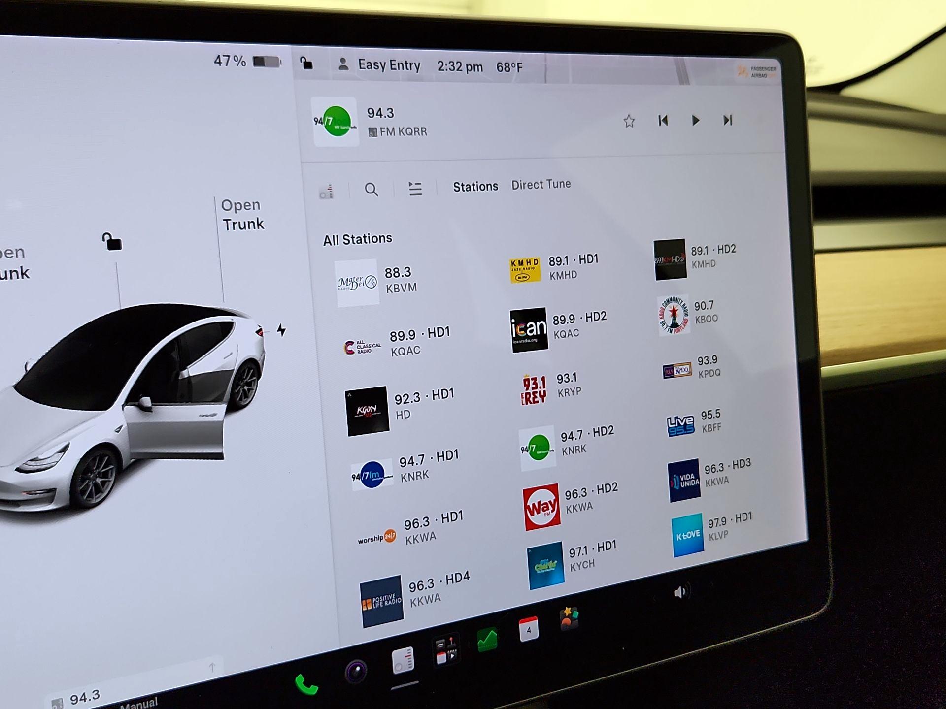 Thumbnail: 2019 Tesla Model 3 - 15