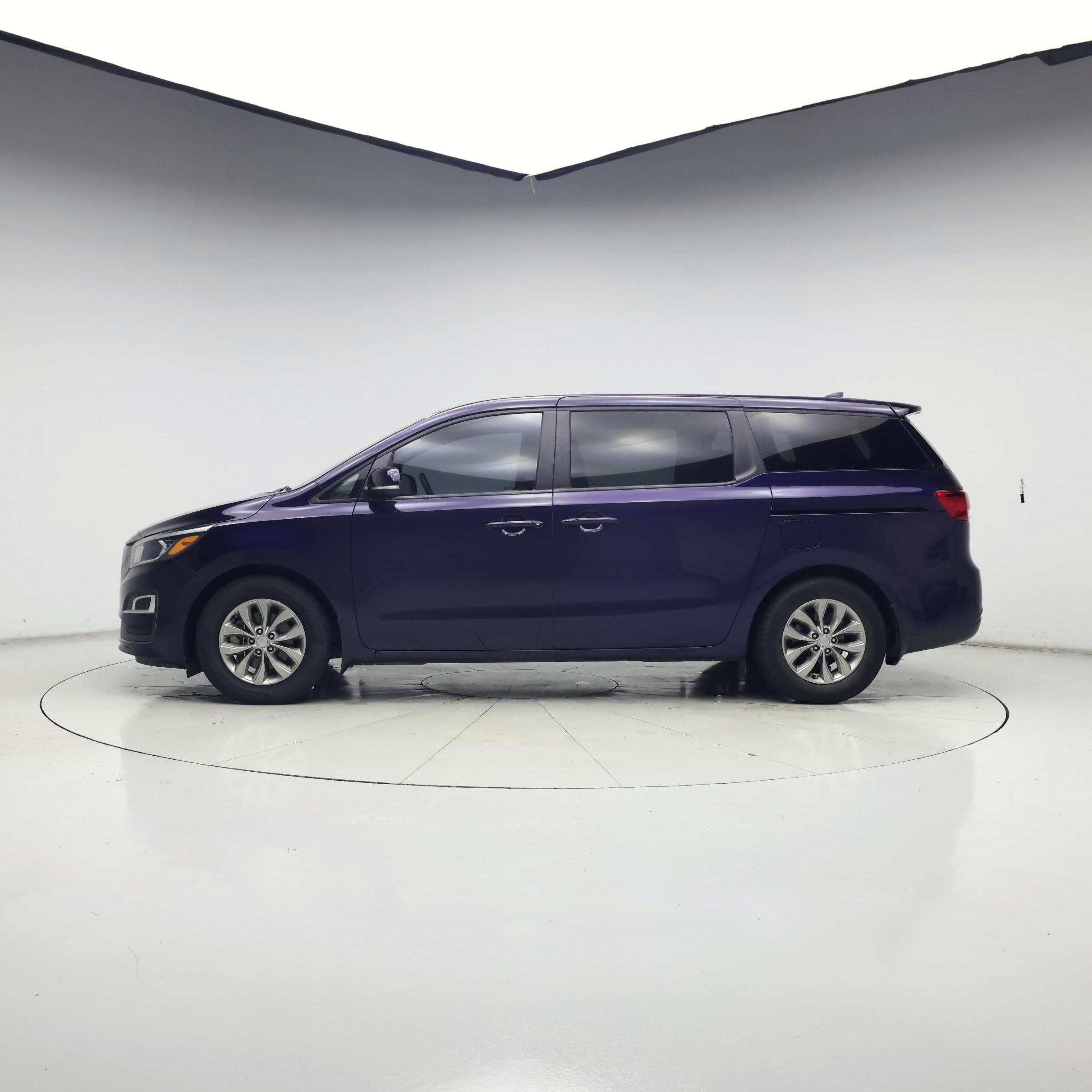 Thumbnail: 2020 Kia Sedona - 3