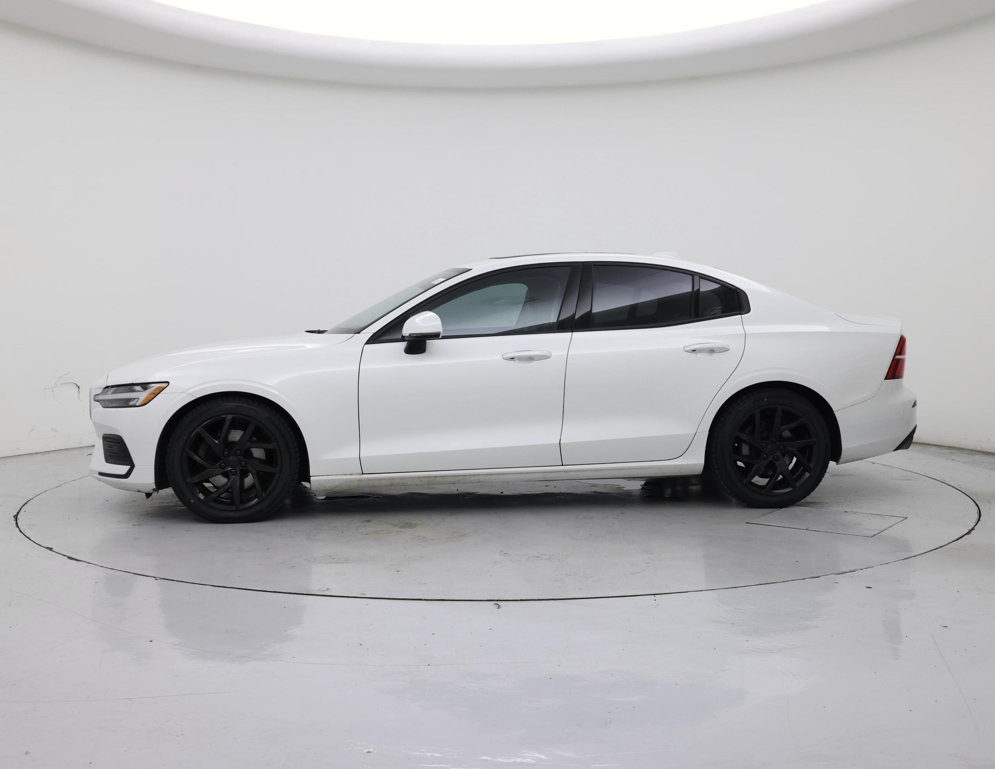 Thumbnail: 2019 Volvo S60 - 3