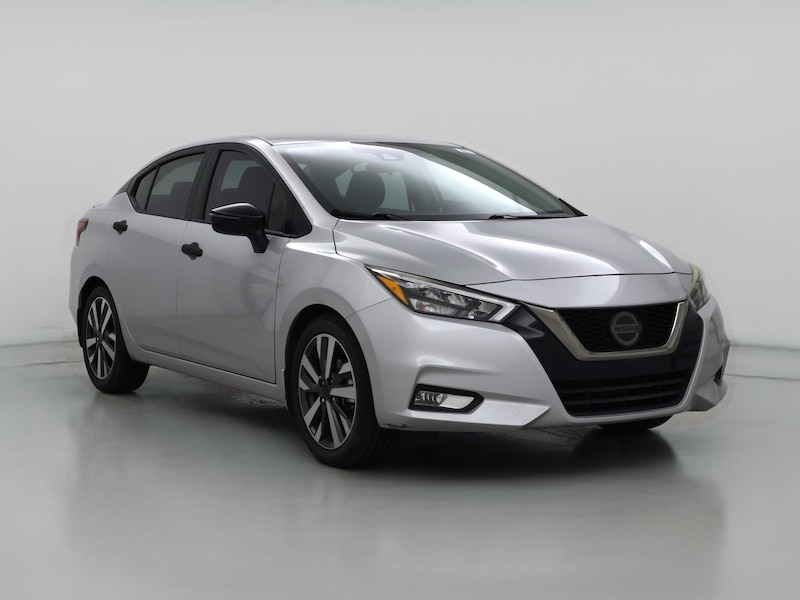 2020 Nissan Versa SR