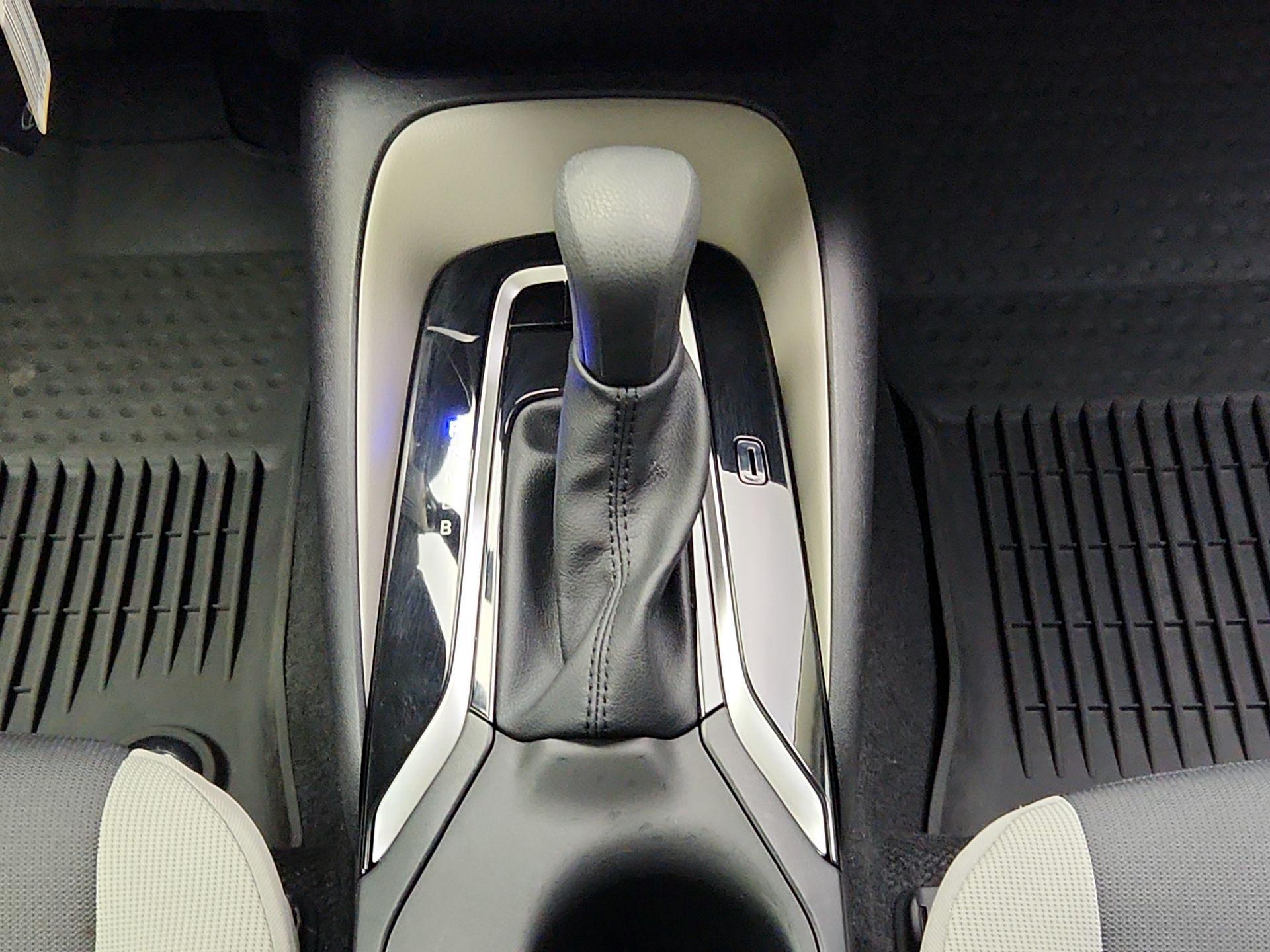 Thumbnail: 2025 Toyota Corolla - 15