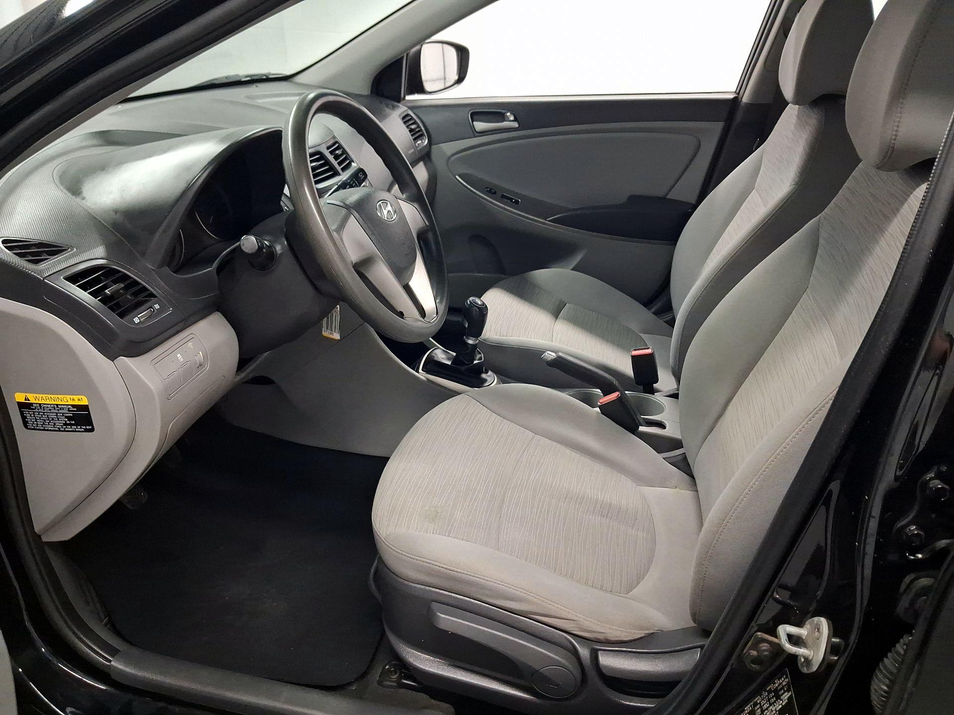 Thumbnail: 2017 Hyundai Accent - 9