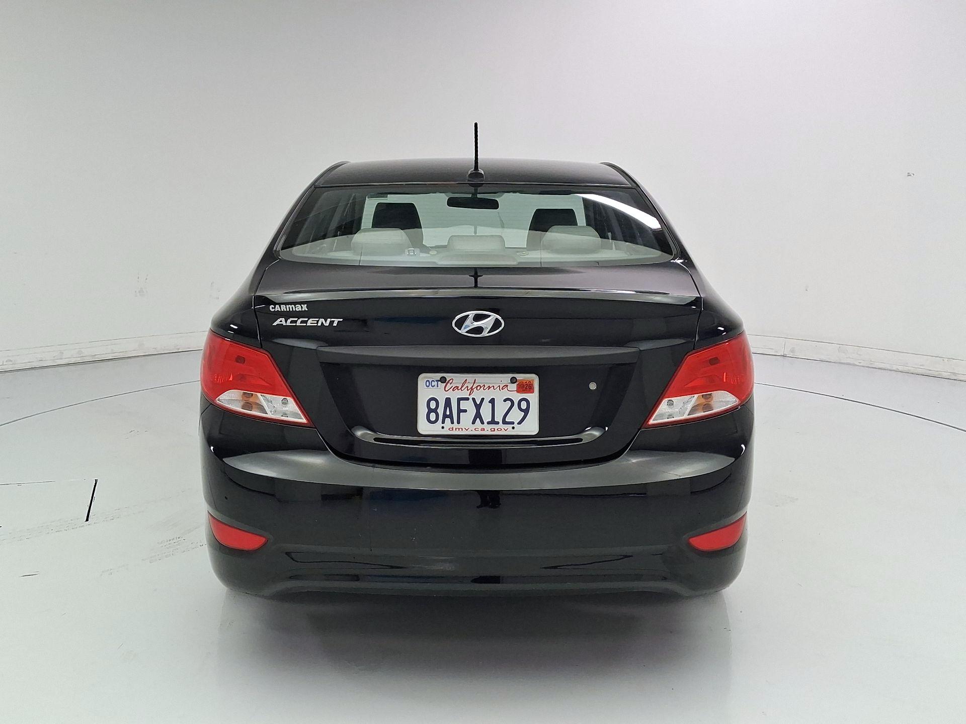Thumbnail: 2017 Hyundai Accent - 6
