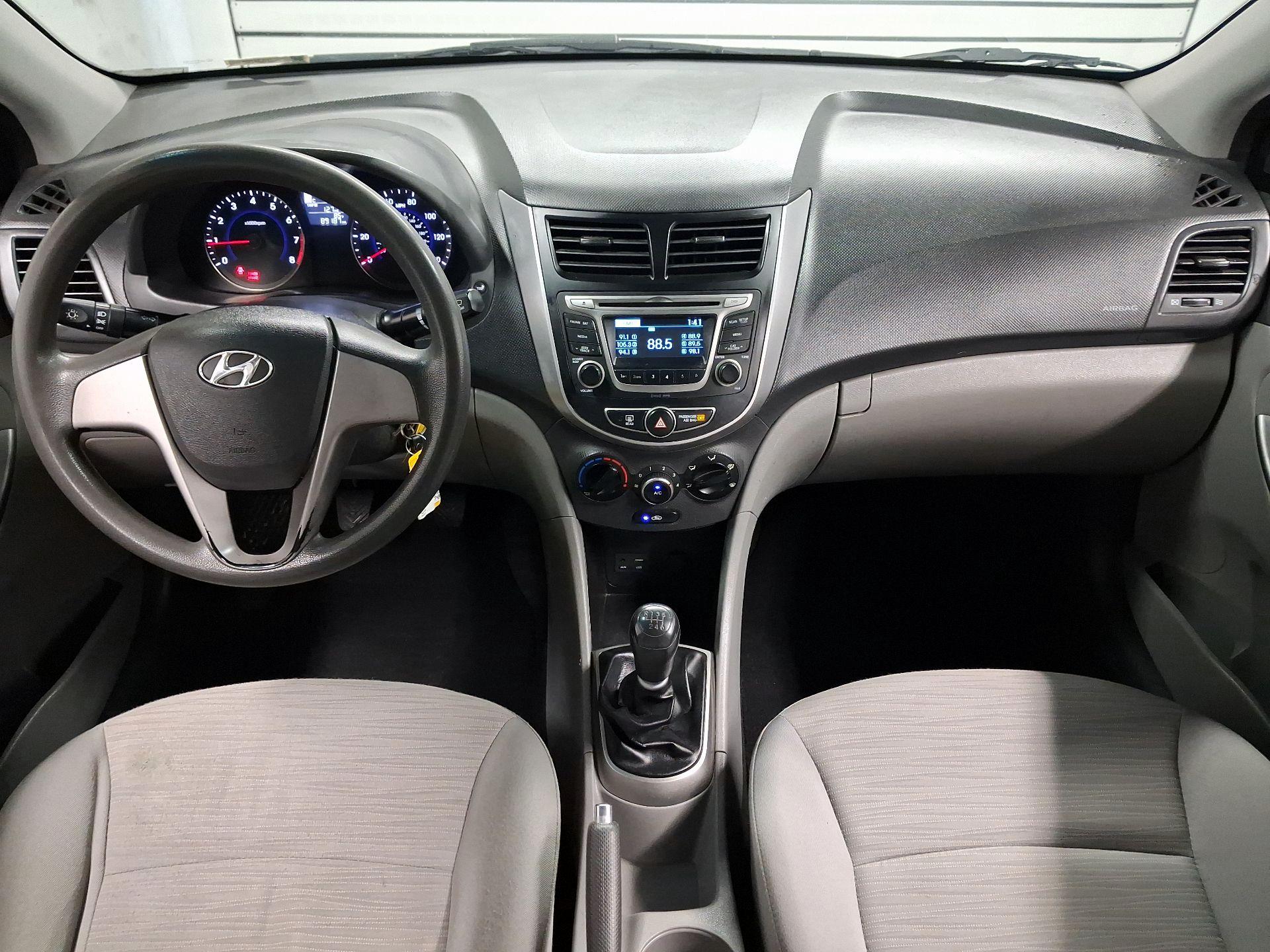 Thumbnail: 2017 Hyundai Accent - 8