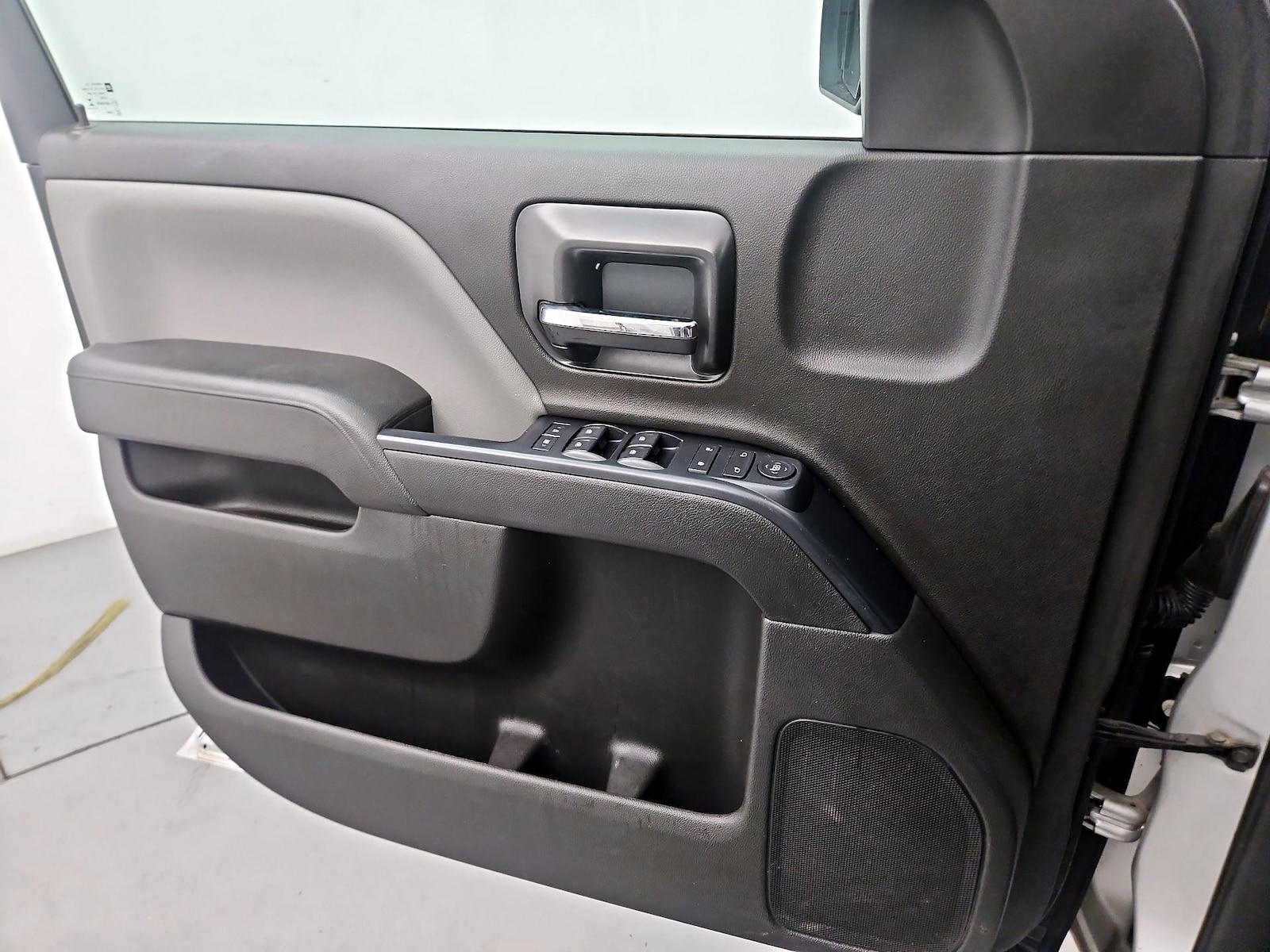 2018 Chevrolet Silverado 1500 Custom - Photo 11