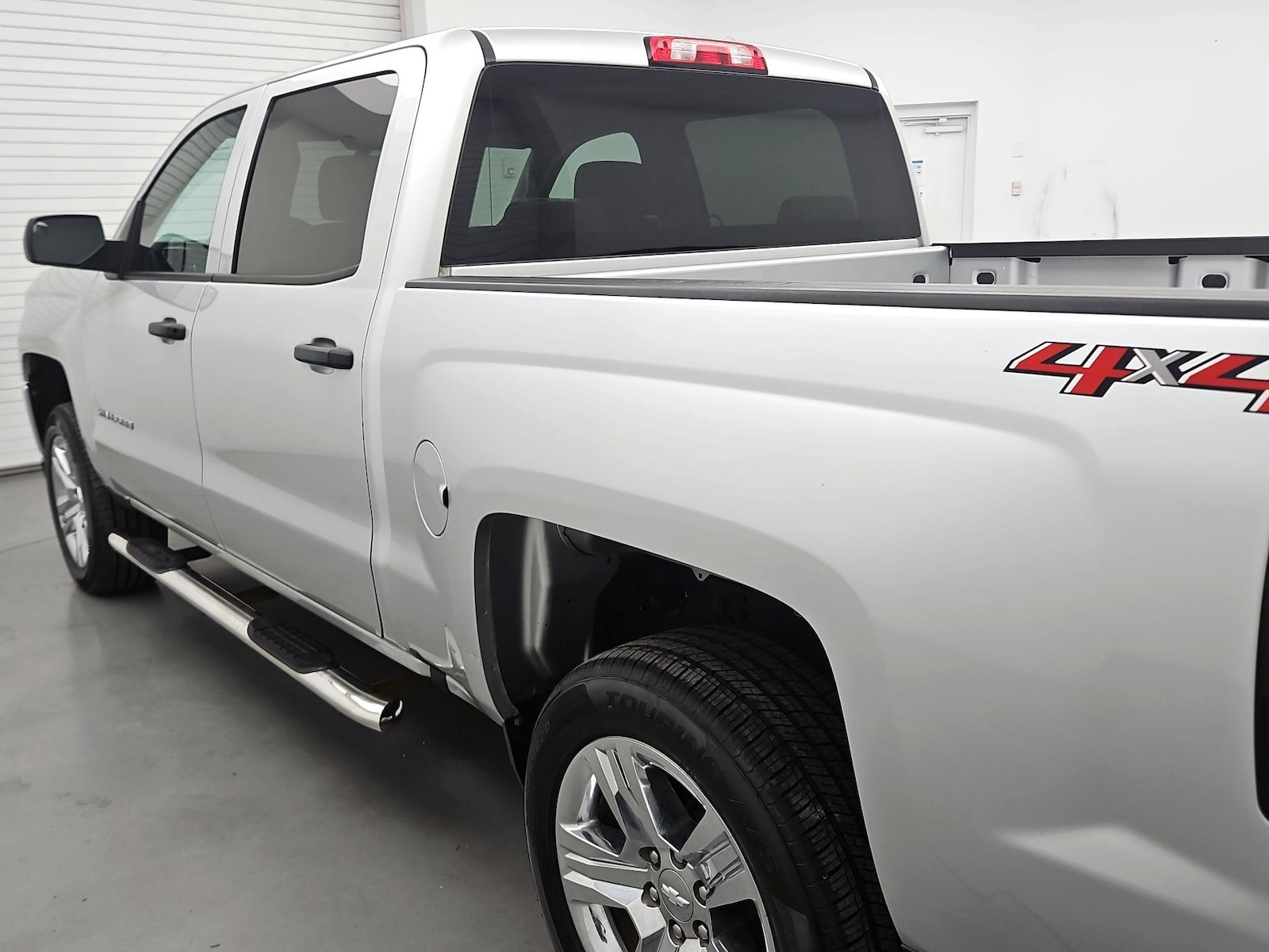 2018 Chevrolet Silverado 1500 Custom - Photo 7