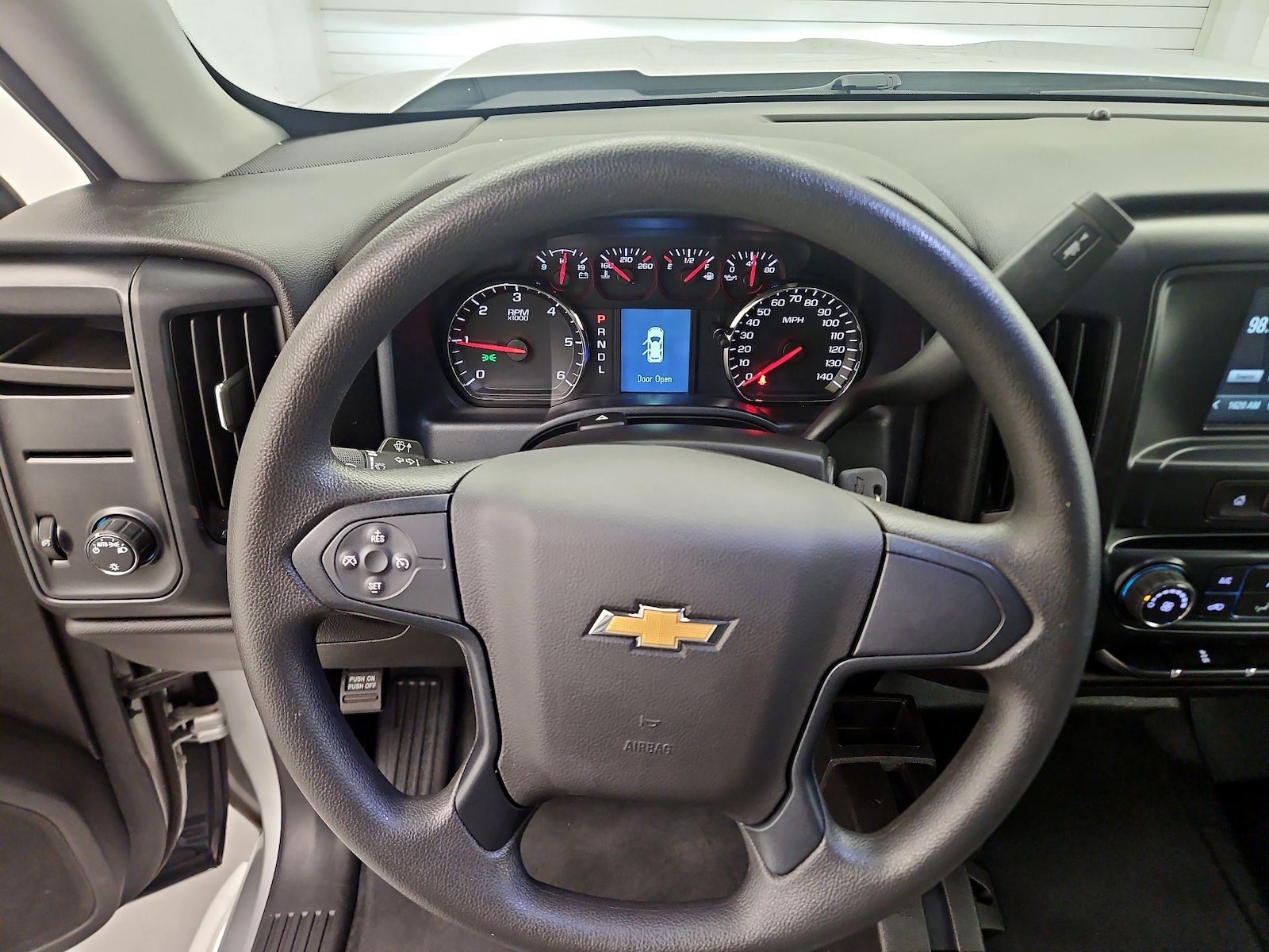 2018 Chevrolet Silverado 1500 Custom - Photo 9
