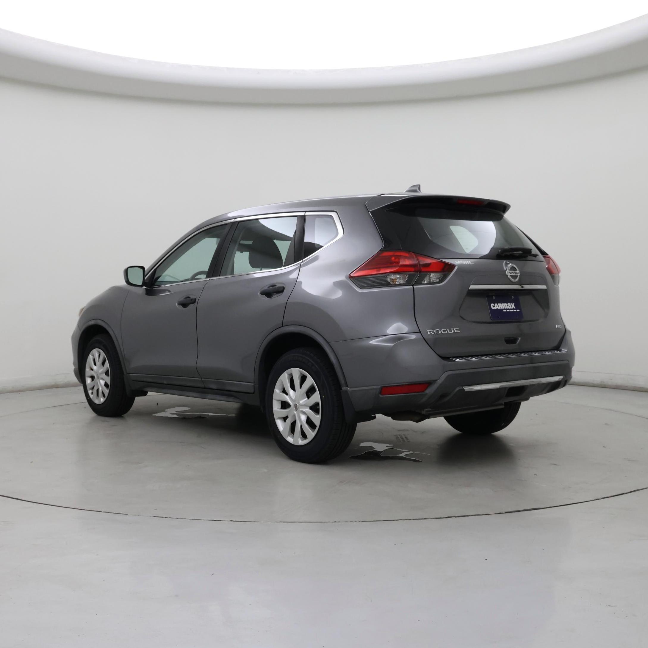 Thumbnail: 2017 Nissan Rogue - 2
