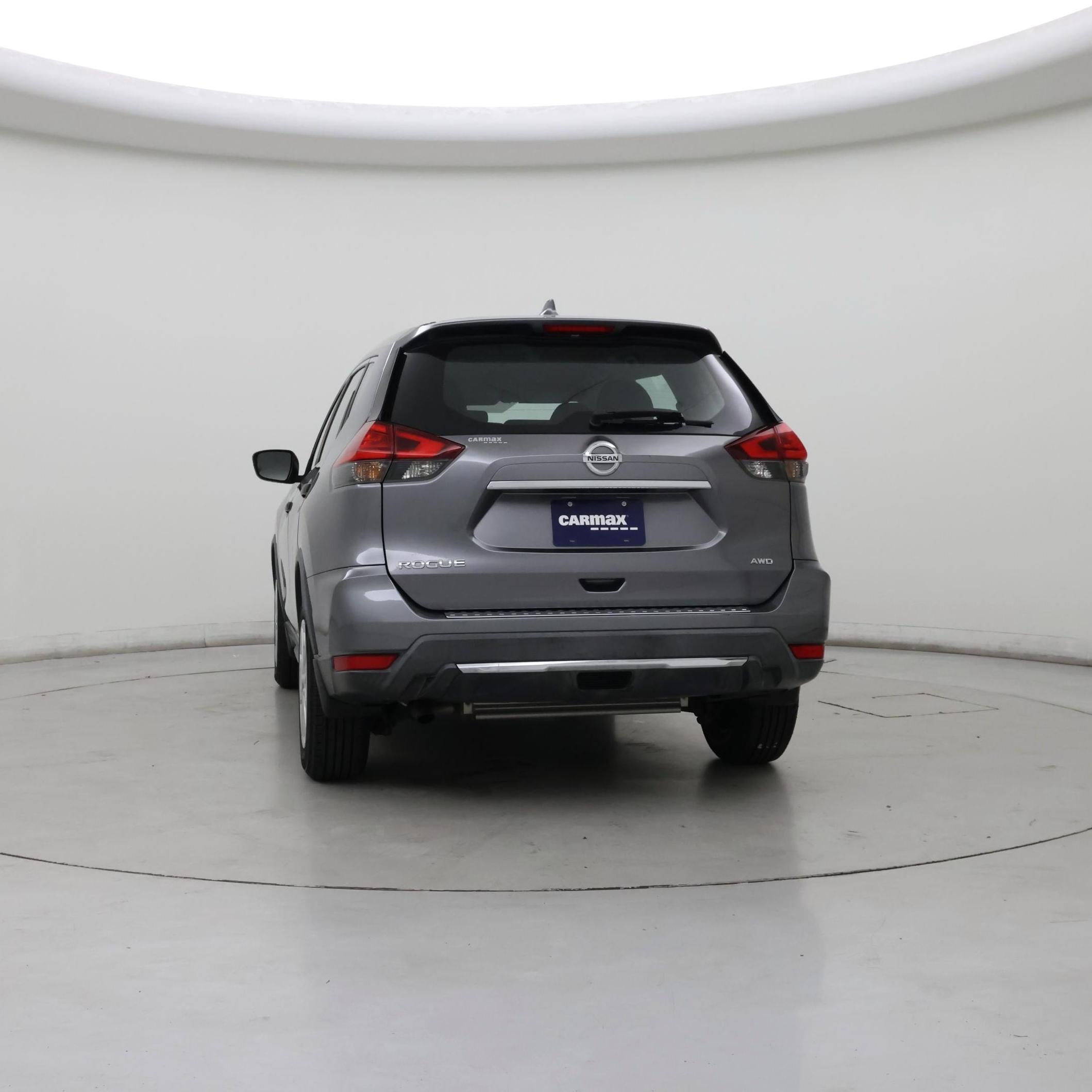 Thumbnail: 2017 Nissan Rogue - 6