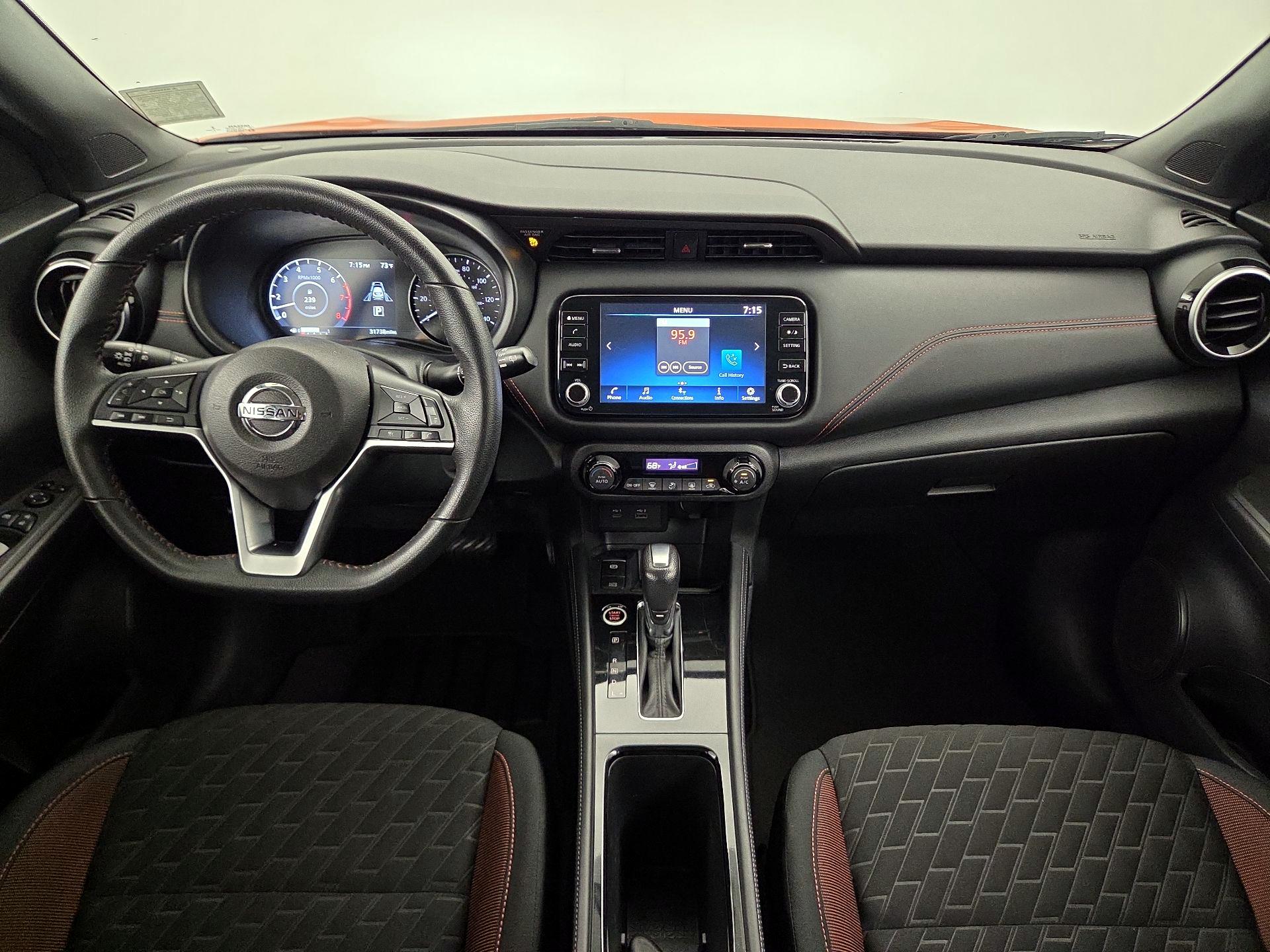 Thumbnail: 2021 Nissan Kicks - 9