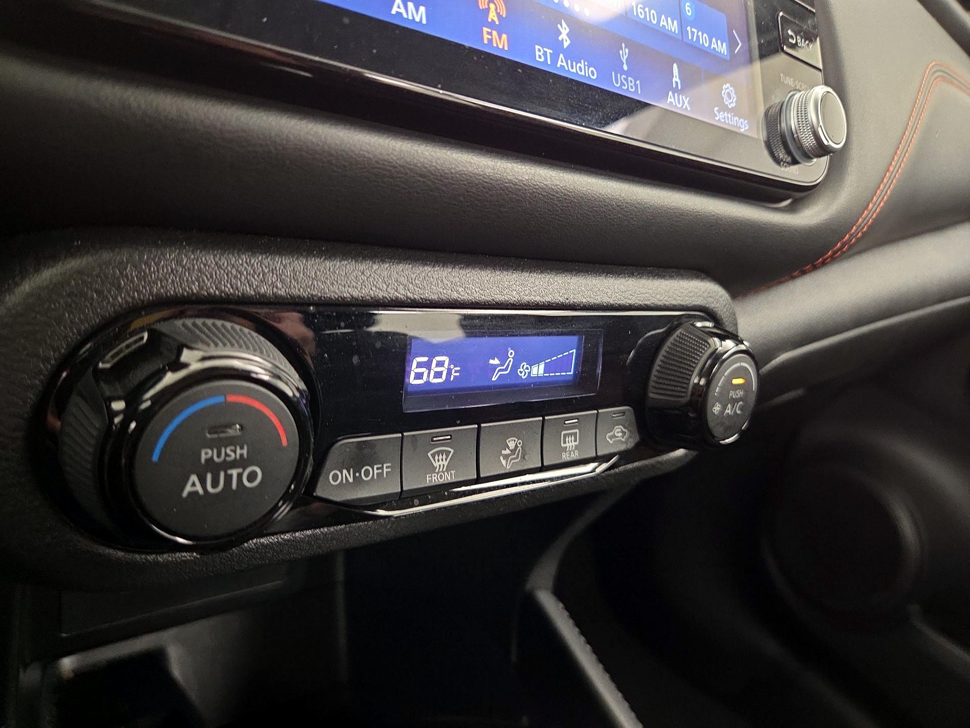 Thumbnail: 2021 Nissan Kicks - 16