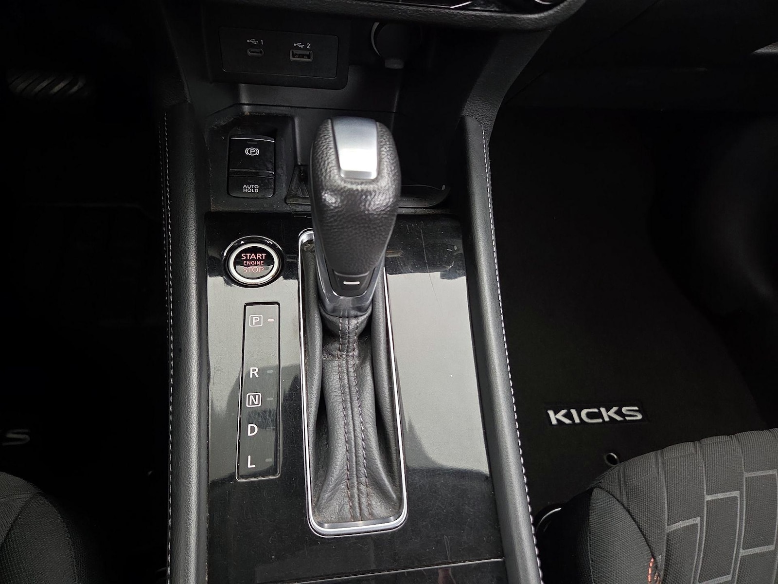 2021 Nissan Kicks SR - Photo 18