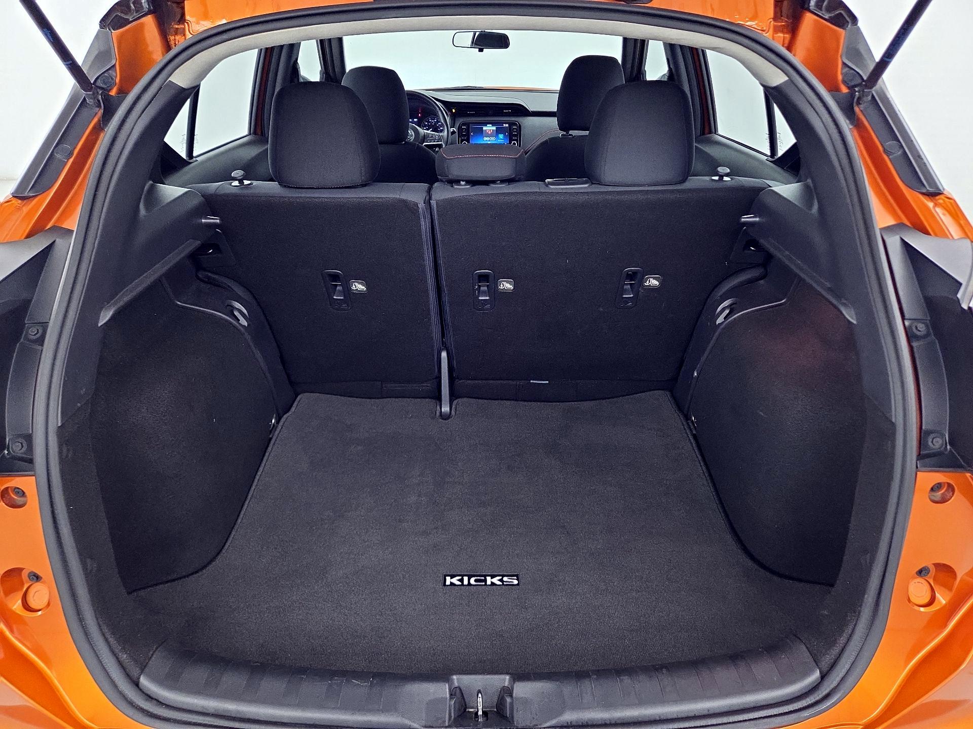 Thumbnail: 2021 Nissan Kicks - 20
