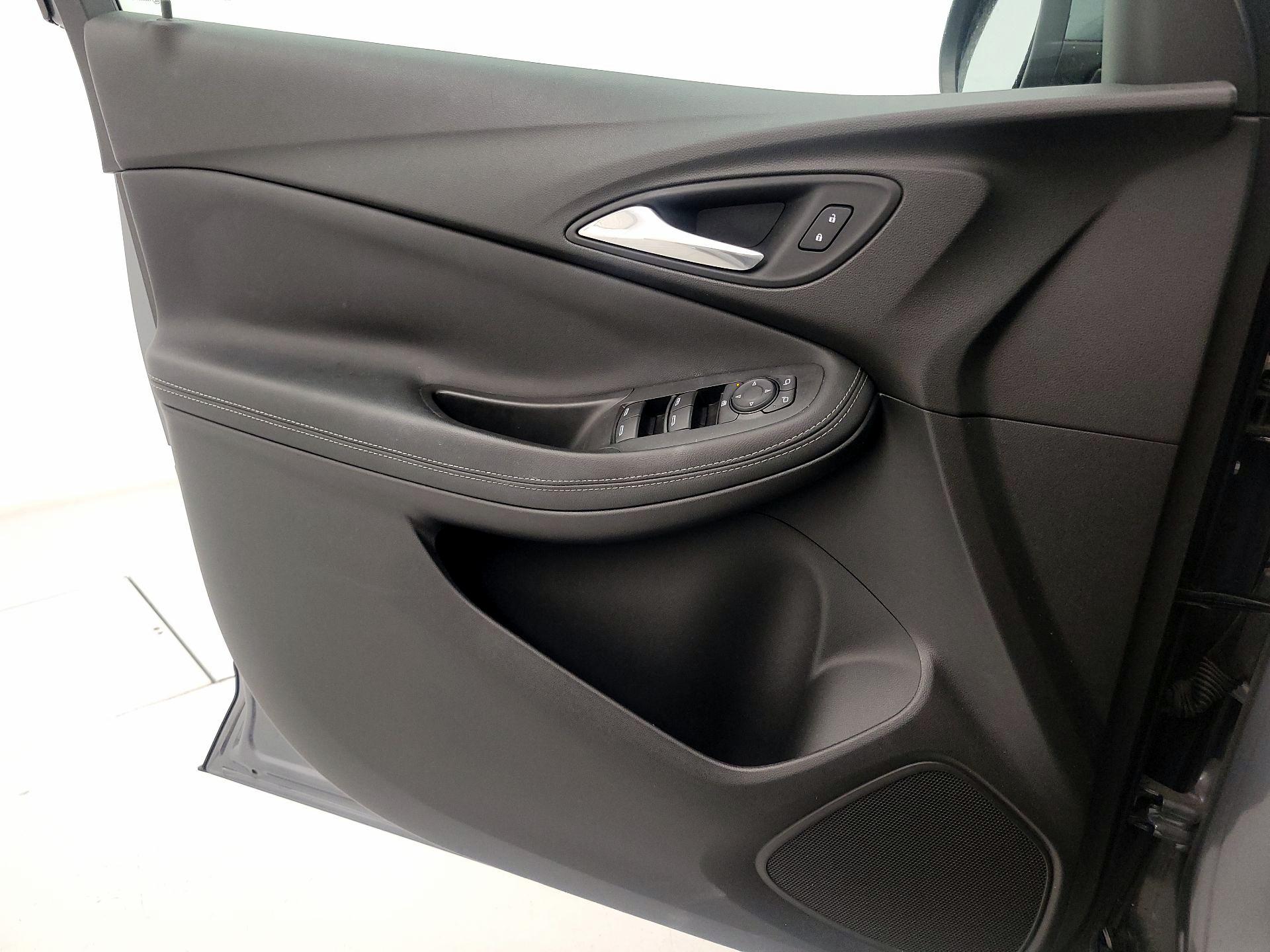 Thumbnail: 2021 Buick Encore GX - 12