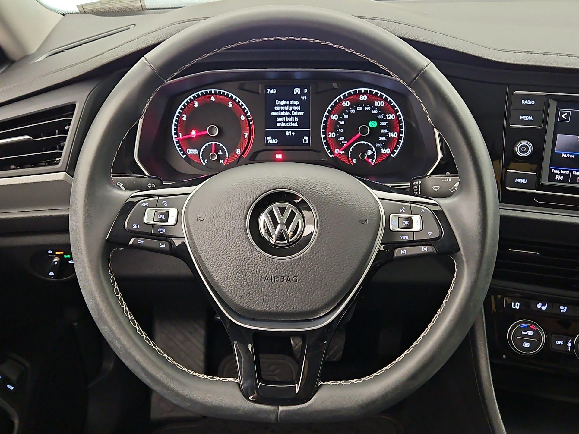 Thumbnail: 2021 Volkswagen Jetta - 10