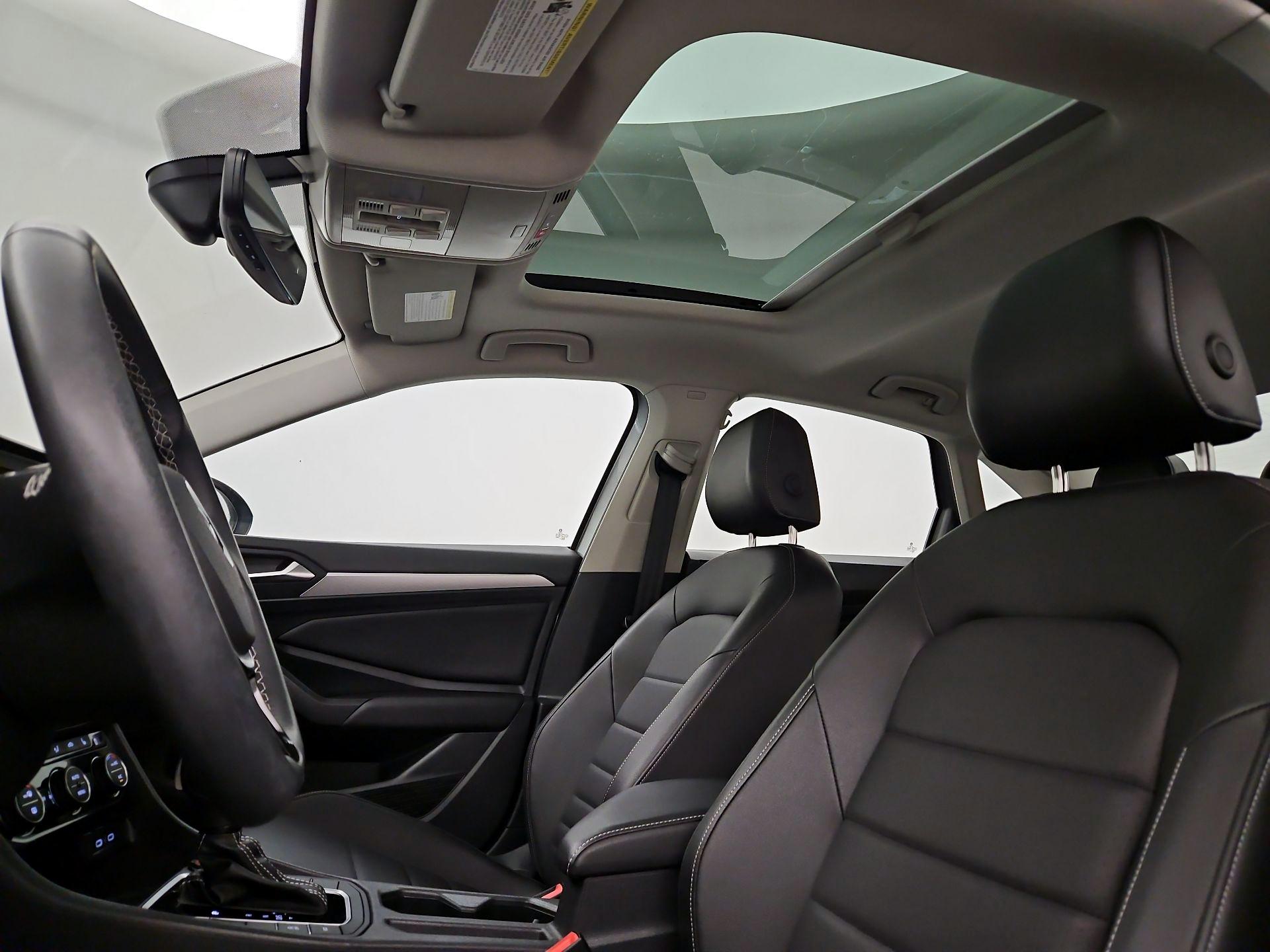 Thumbnail: 2021 Volkswagen Jetta - 19