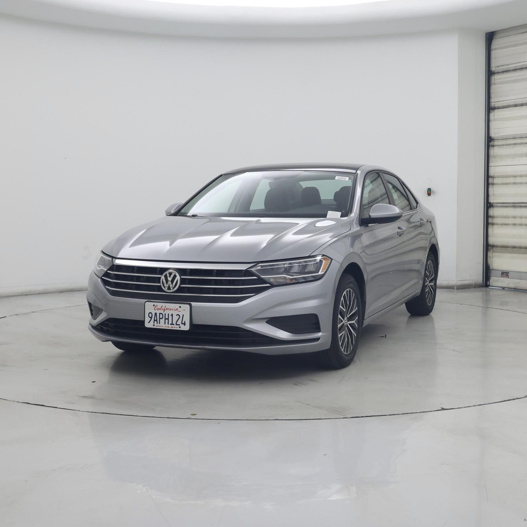 Thumbnail: 2021 Volkswagen Jetta - 4