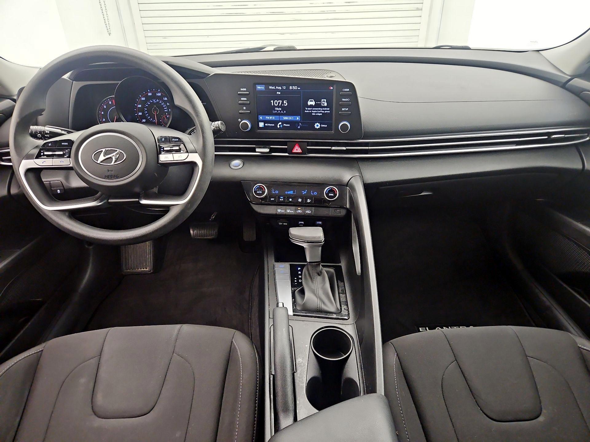 Thumbnail: 2022 Hyundai Elantra - 9
