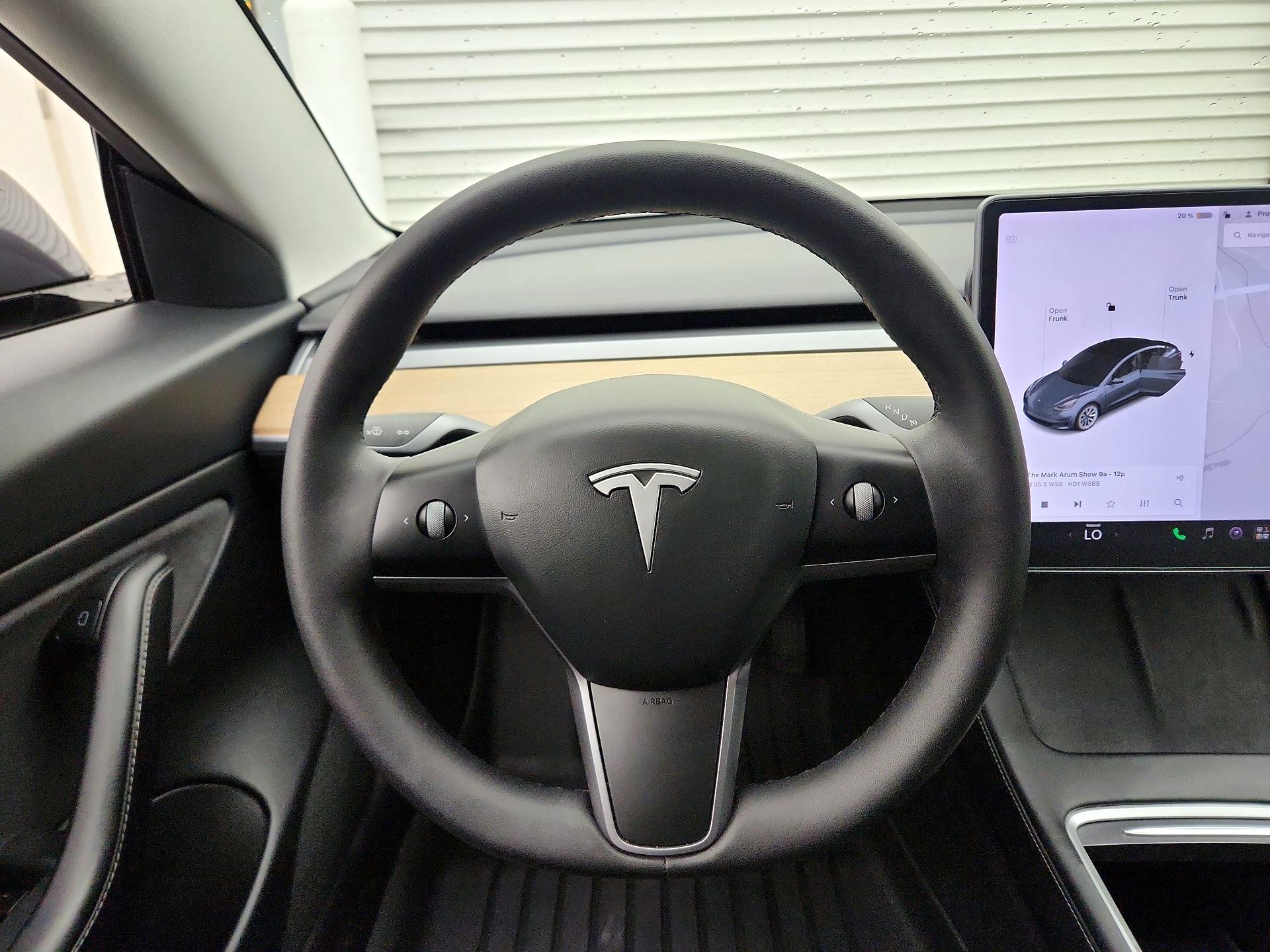 Thumbnail: 2021 Tesla Model 3 - 10