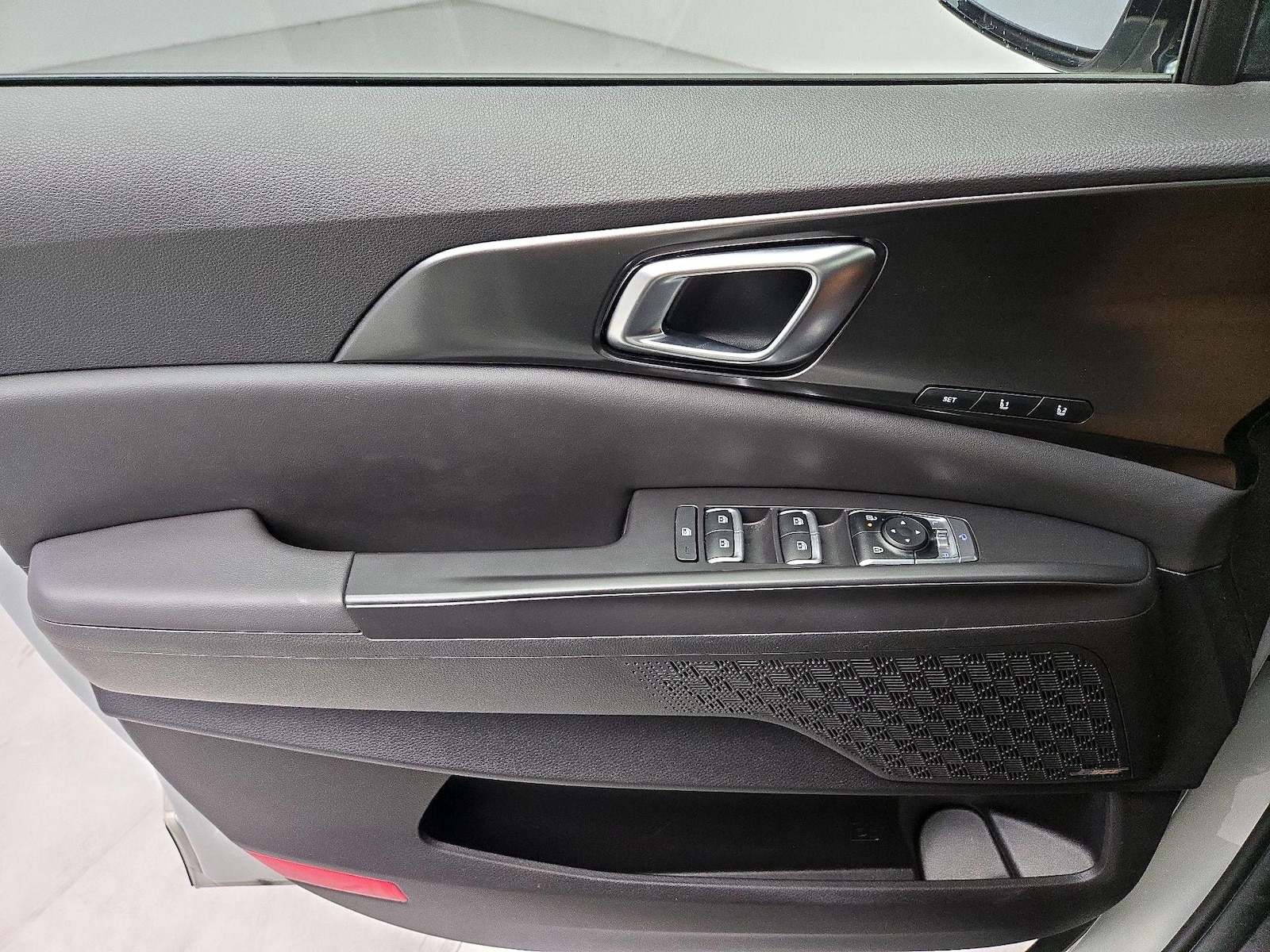 2025 Kia Carnival SX Prestige - Photo 13