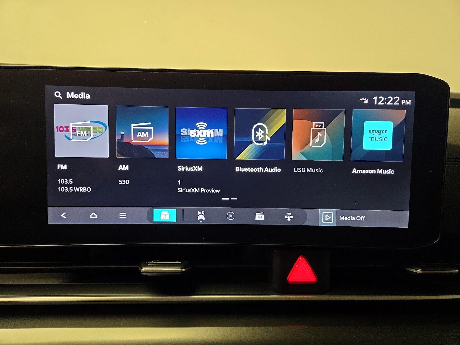 2025 Kia Carnival SX Prestige - Photo 17