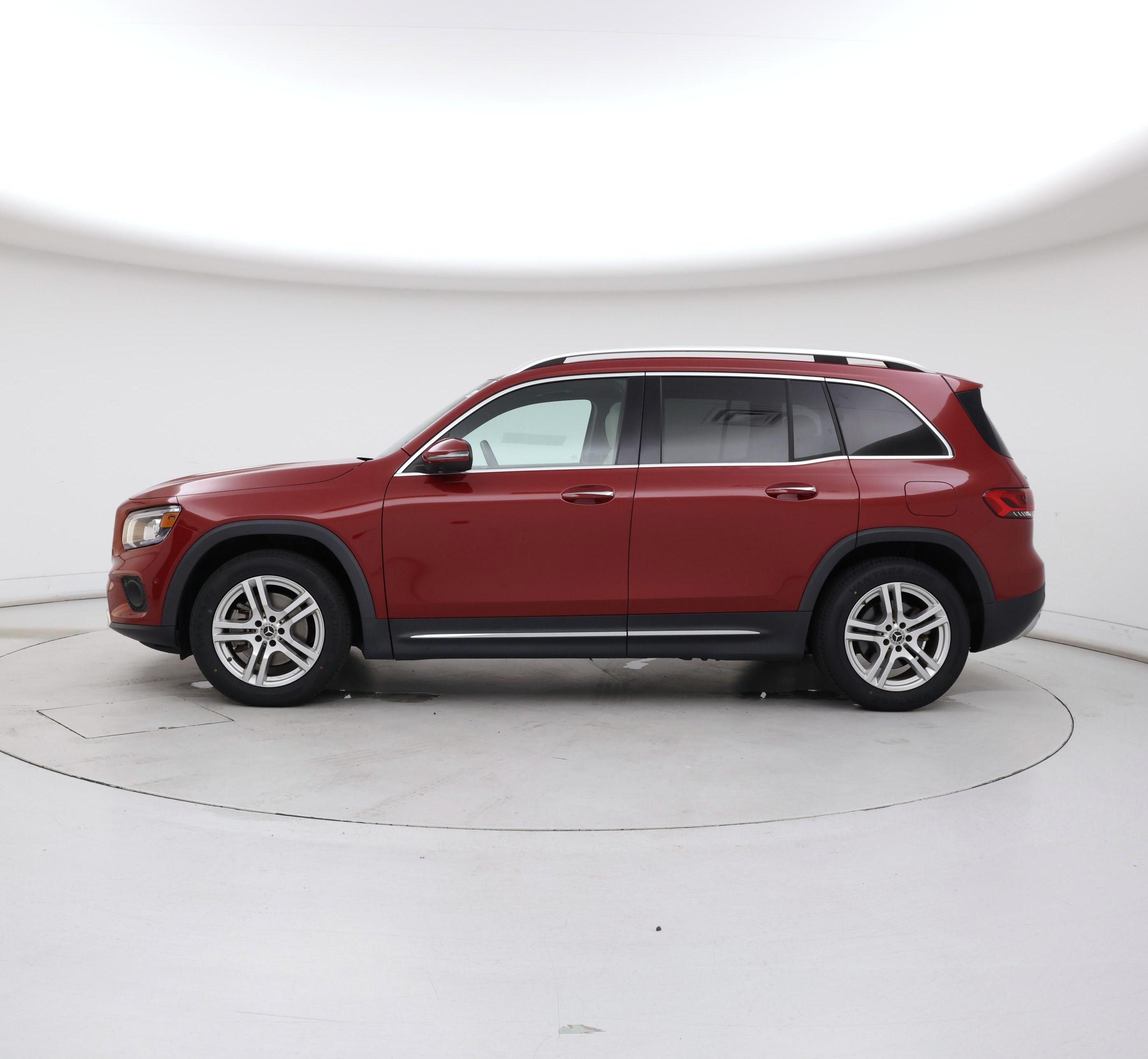Thumbnail: 2021 Mercedes-Benz GLB - 3