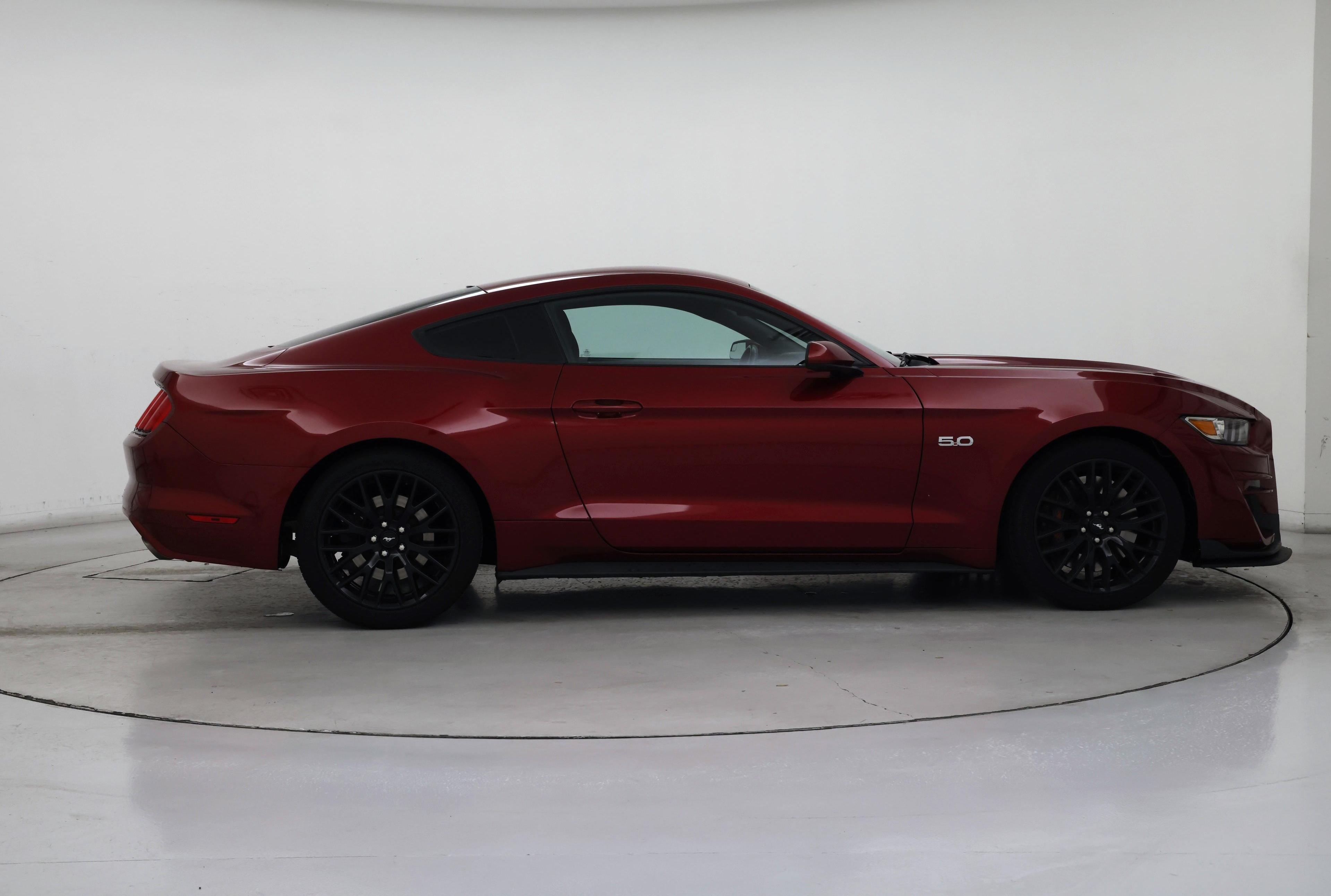 Thumbnail: 2016 Ford Mustang - 7