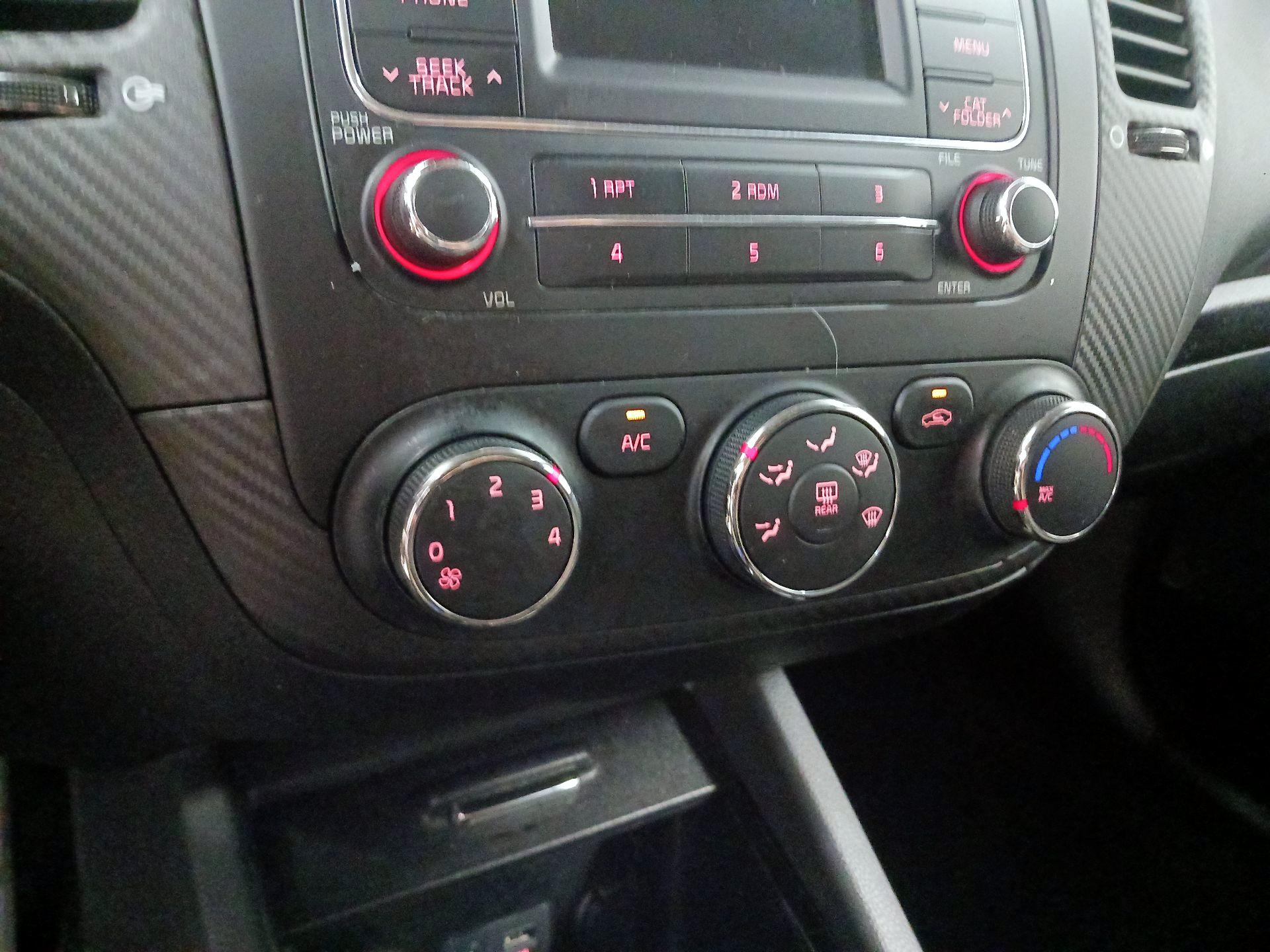 Thumbnail: 2015 Kia Forte - 12