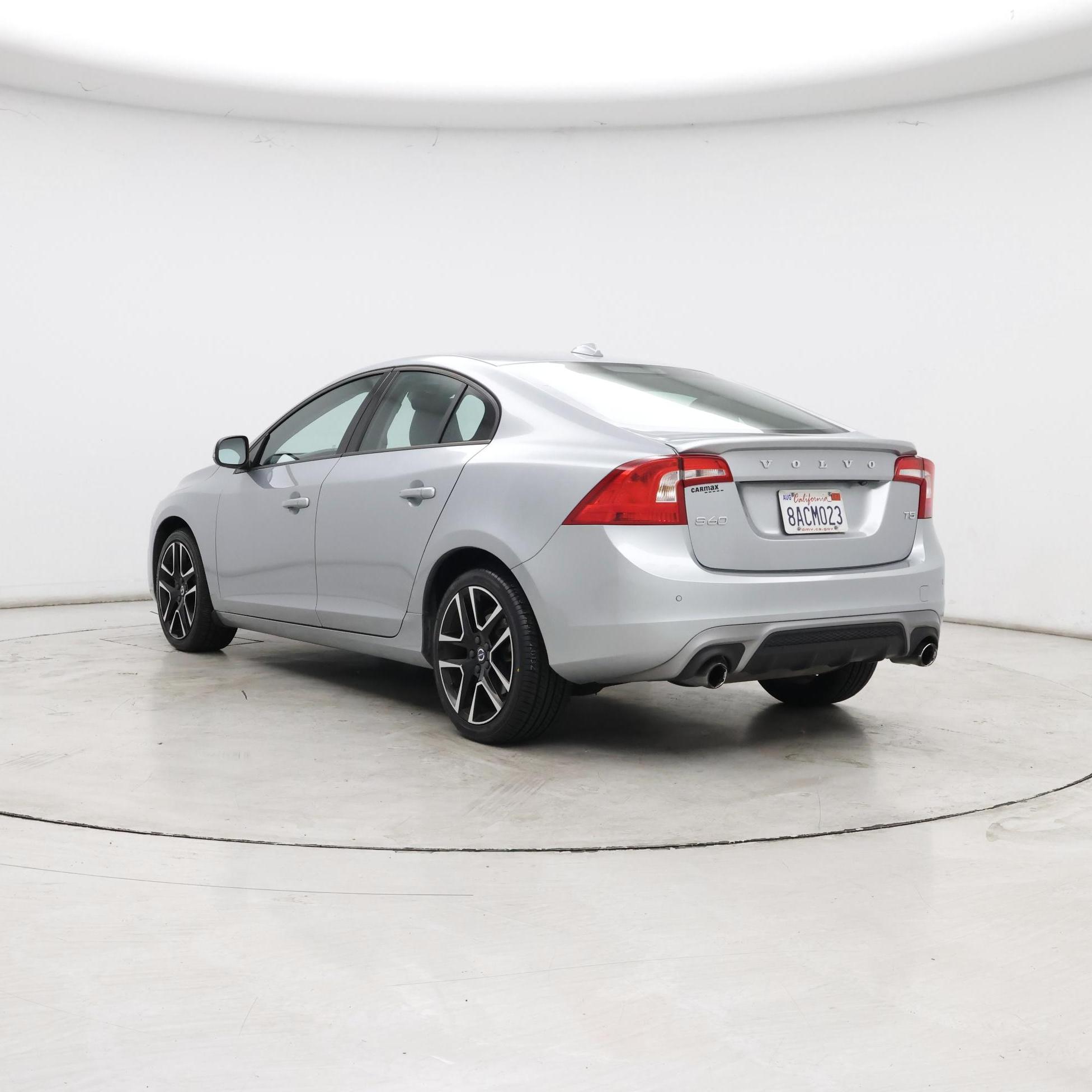 Thumbnail: 2018 Volvo S60 - 2